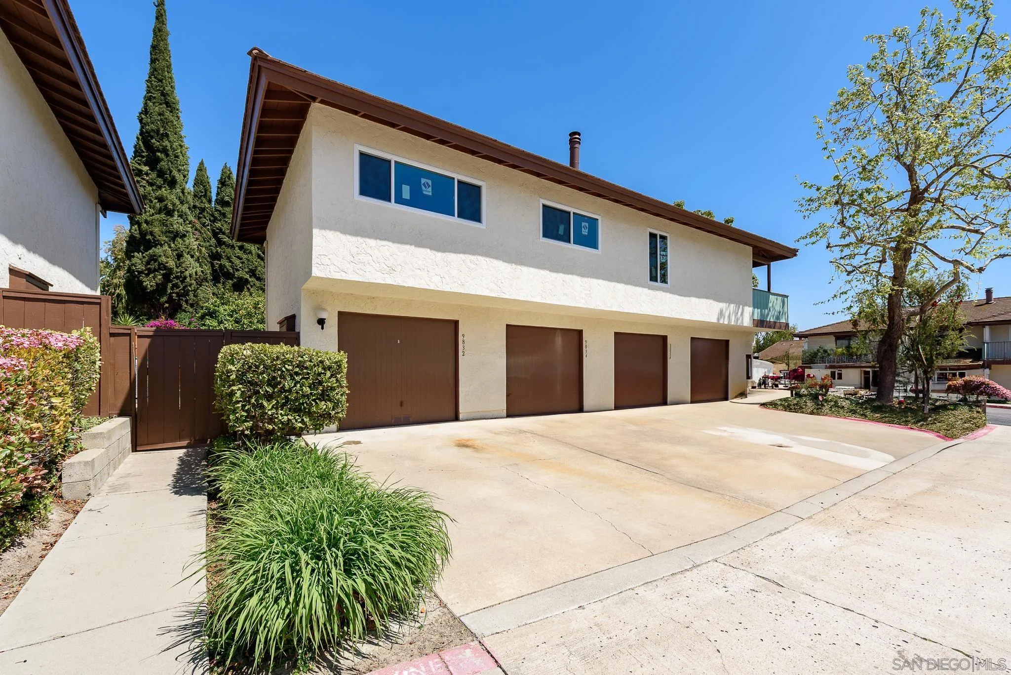 Photo #3: 250021948 Listing 