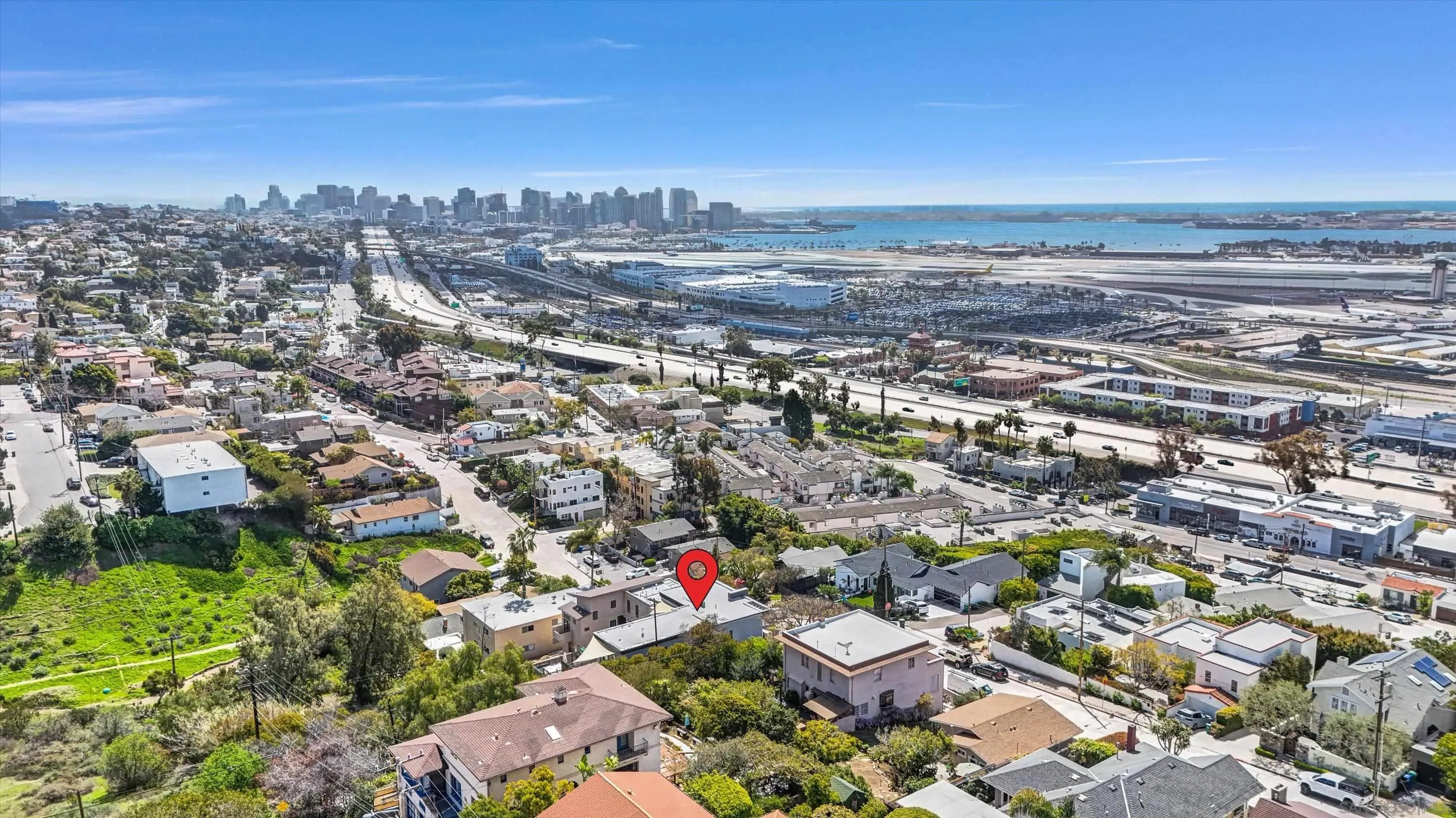 https://cdn.realtyfeed.com/cdn/127/250022021/074d21db131d3f6417e334669a388370.webp