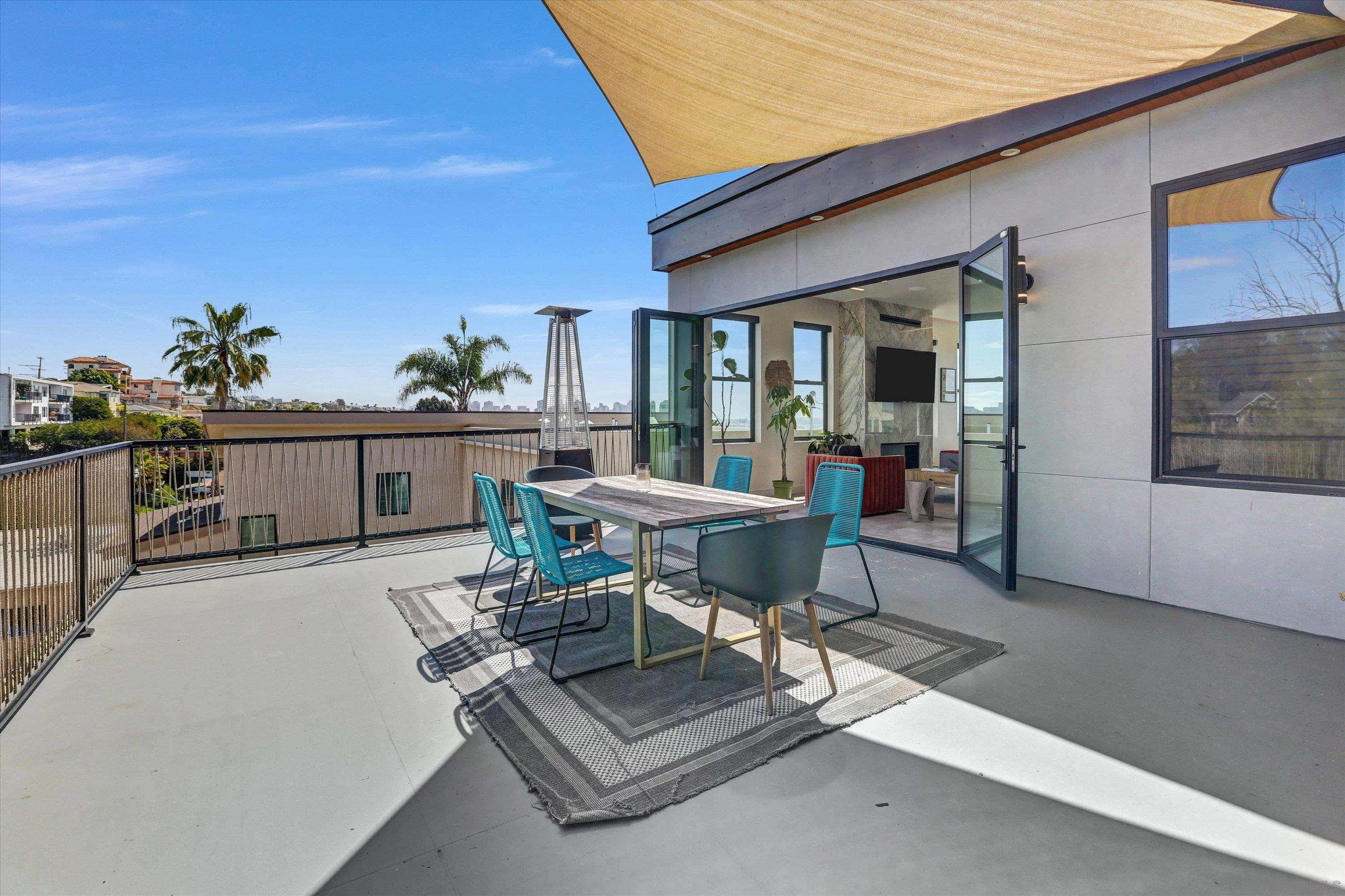 https://cdn.realtyfeed.com/cdn/127/250022021/43103de9513e0ea3ed7f8ba4145e7758.webp