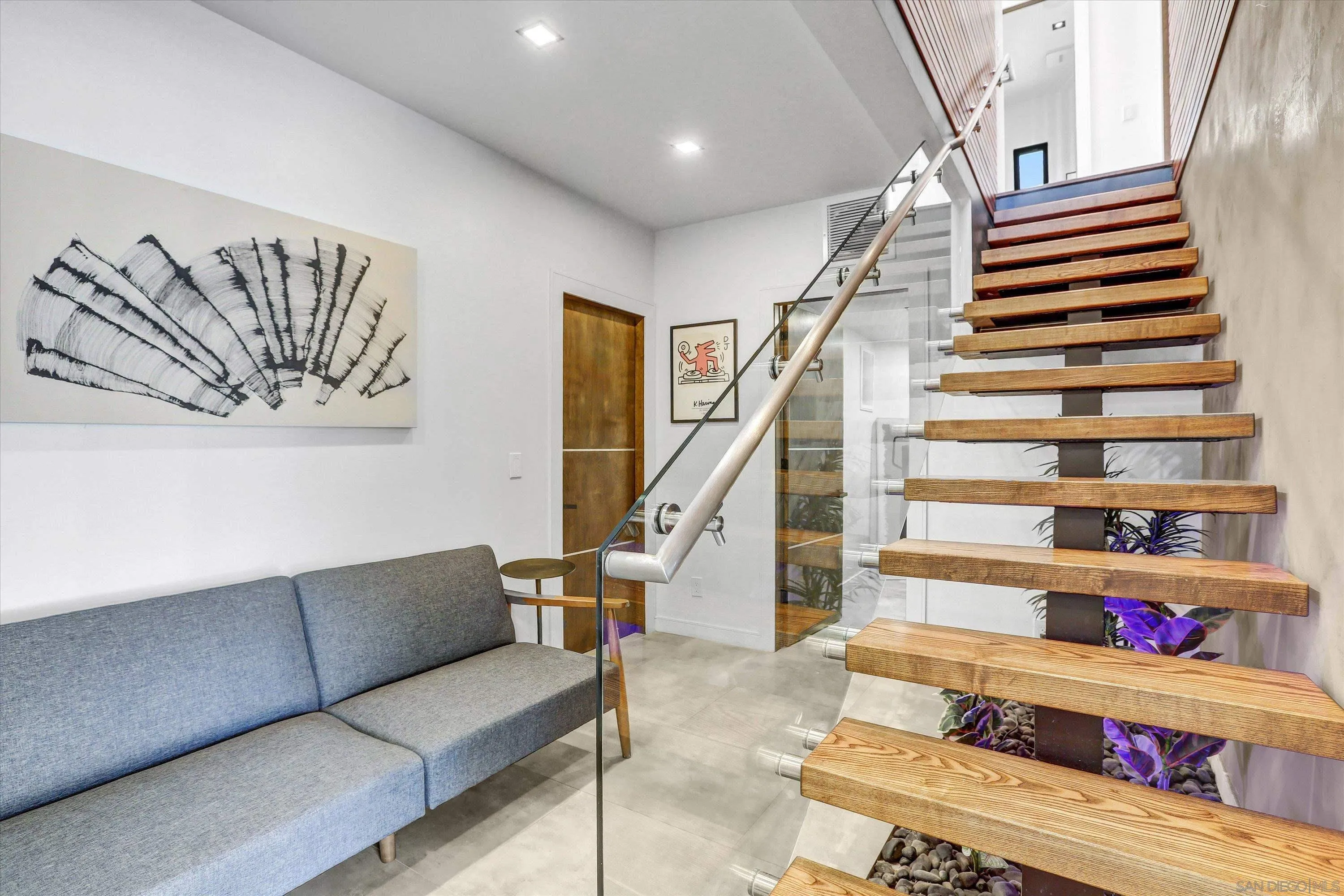 https://cdn.realtyfeed.com/cdn/127/250022021/a9ef6b3d06c0de82950c434227a69b22.webp