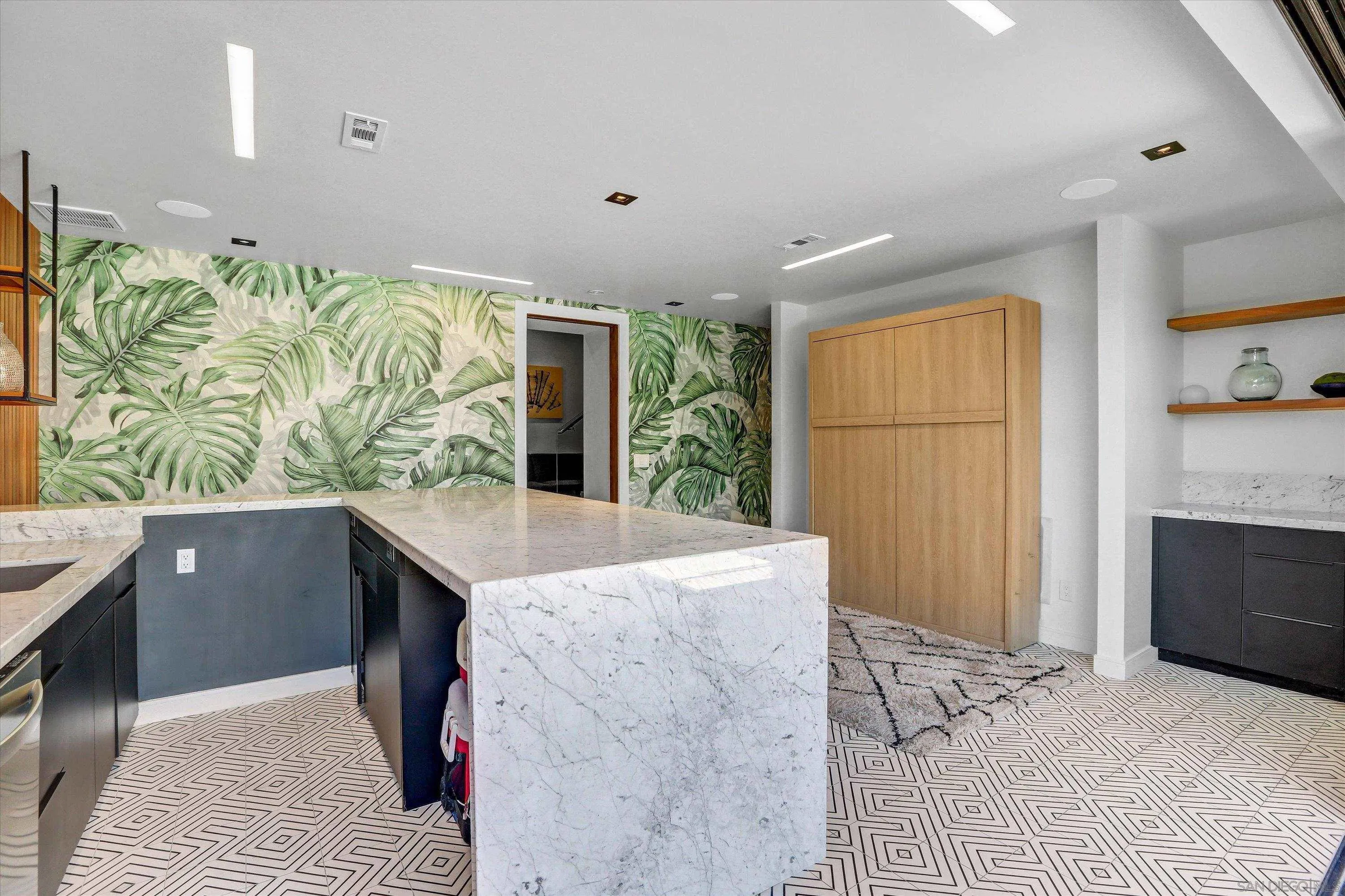 https://cdn.realtyfeed.com/cdn/127/250022021/de29c63df0569ada2dcb4022ee6b0b25.webp