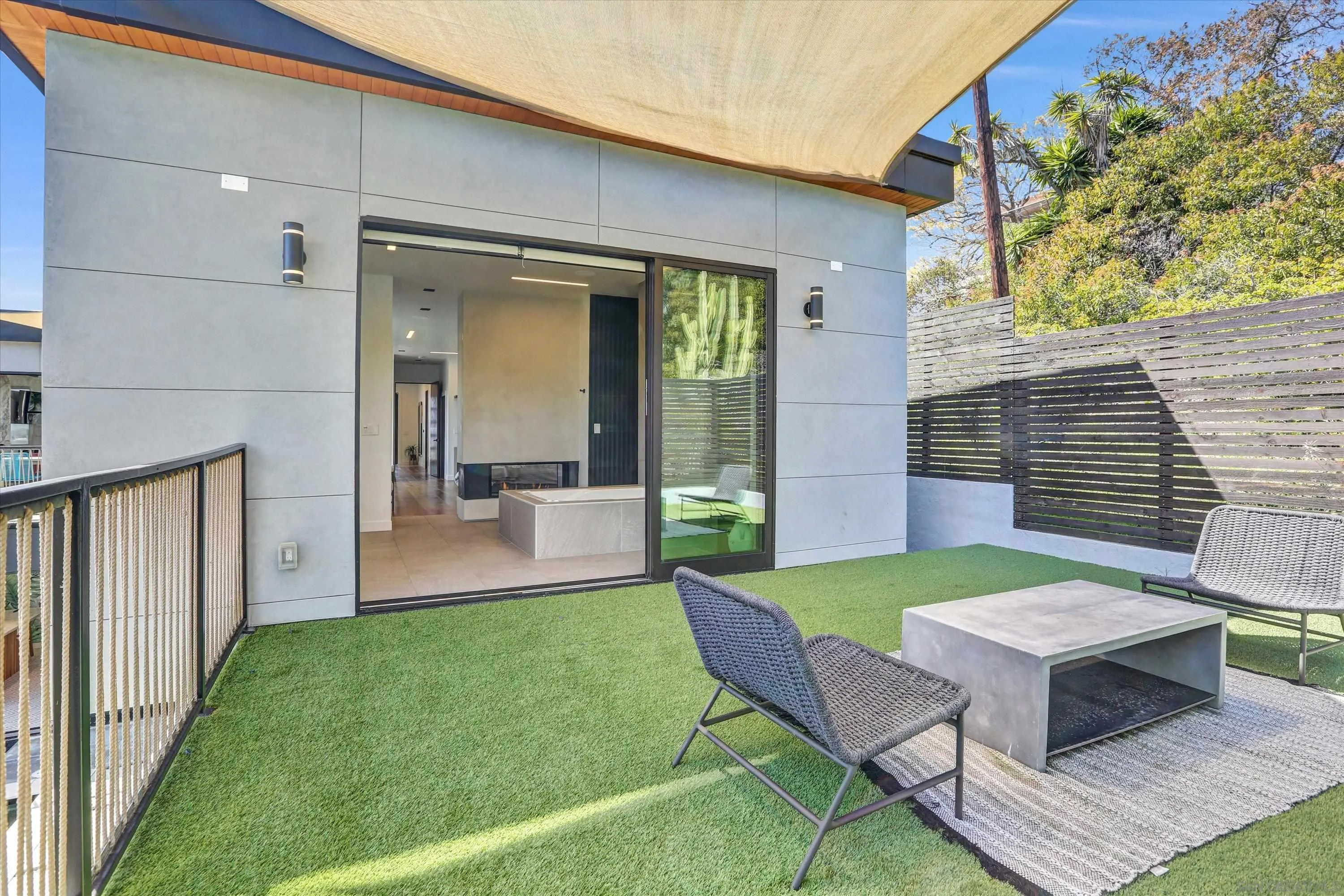 https://cdn.realtyfeed.com/cdn/127/250022021/ee35be10c24a948d8ccba8bde355c894.webp