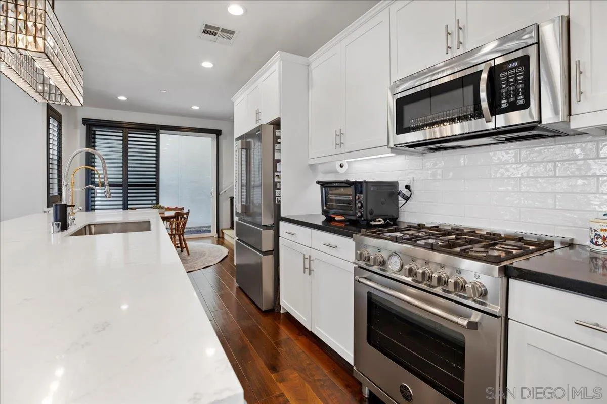 https://cdn.realtyfeed.com/cdn/127/250022096/96f6d77c62b88b12e6d0a98308a87275.webp