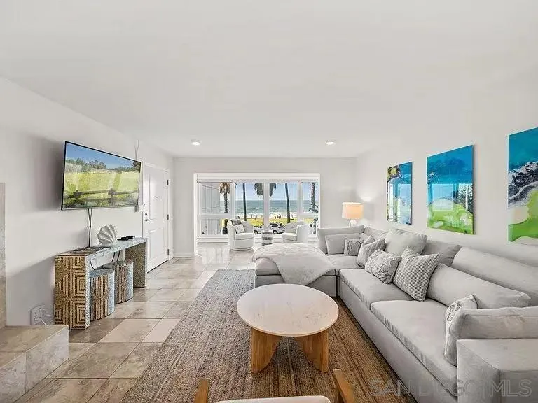 Photo #4: 250022139 Listing 