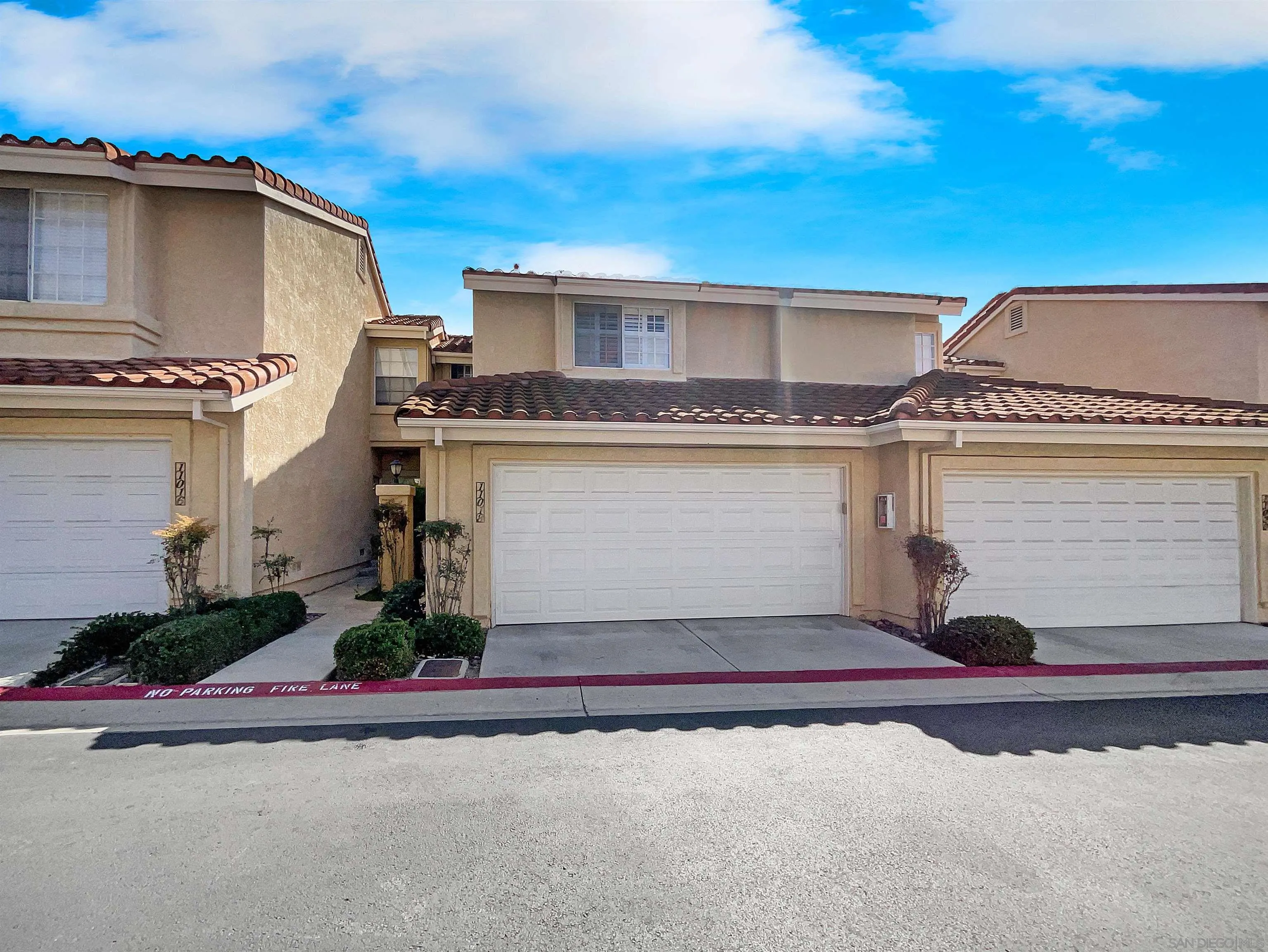 More Details about MLS # 250022143 : 11018 CREEKBRIDGE PL