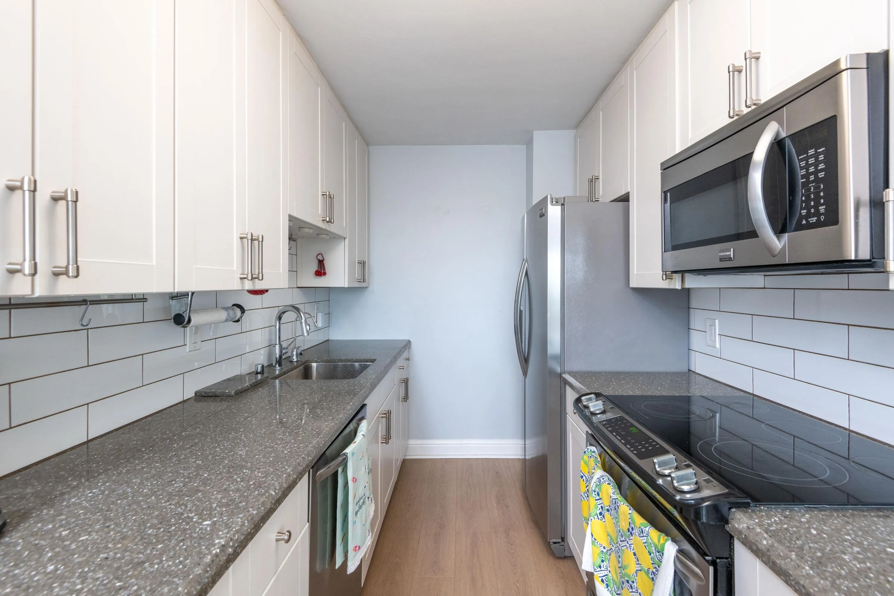 Photo #8: 250022147 Listing: Photo #8