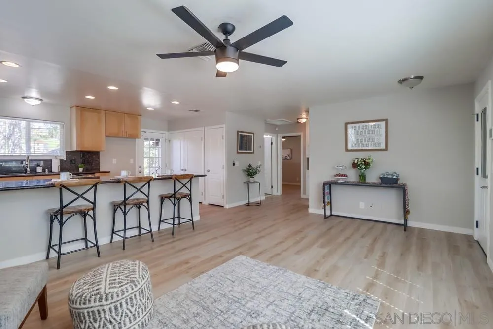 https://cdn.realtyfeed.com/cdn/127/250022171/7ac84b4973b5e60e91fd370d848c2f7d.webp