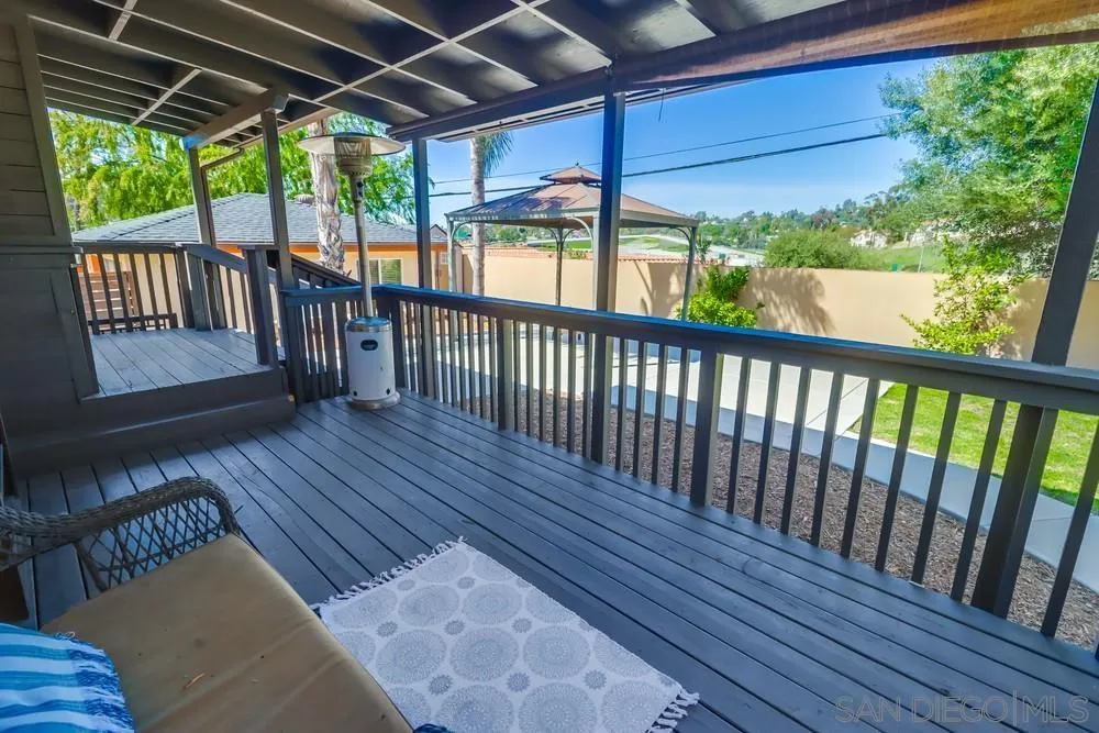 https://cdn.realtyfeed.com/cdn/127/250022171/9d1909a50f47e68fc4e7dbadceb7edc5.webp