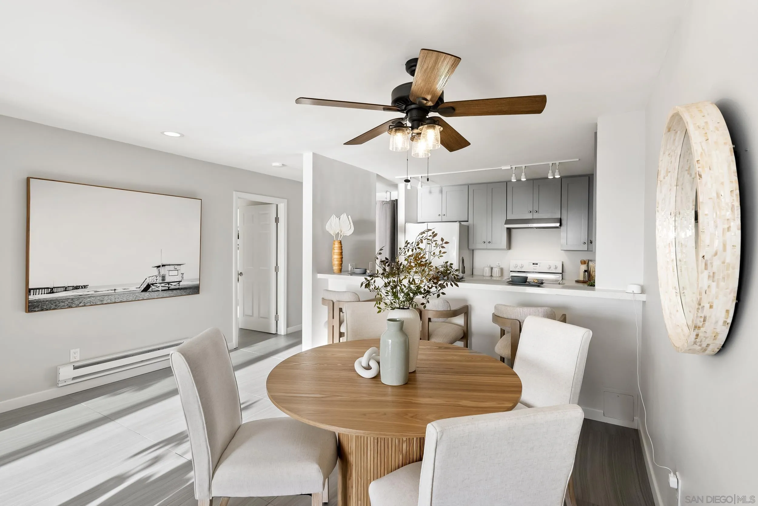 Photo #4: 250022198 Listing 