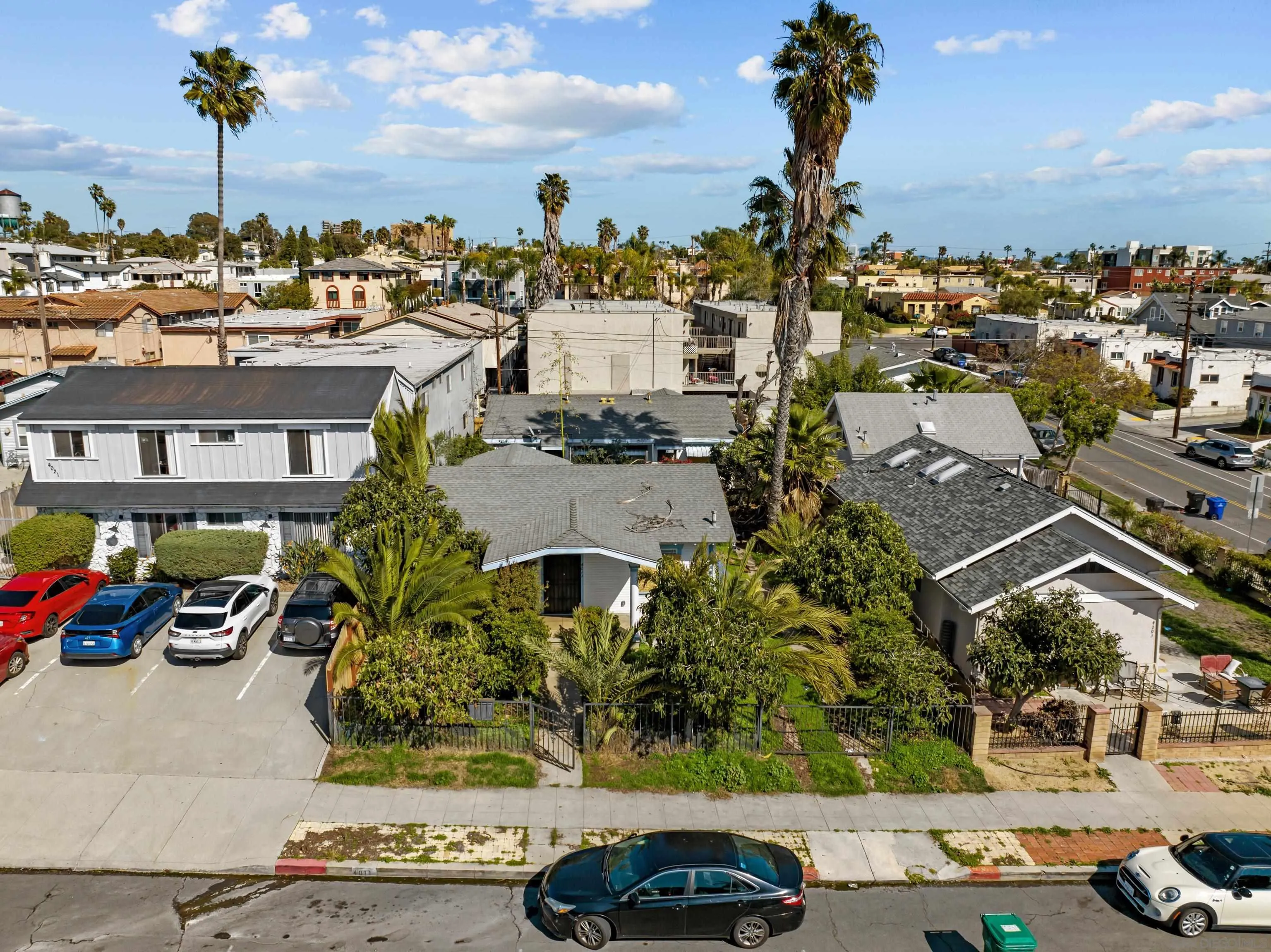 https://cdn.realtyfeed.com/cdn/127/250022221/60e089f026f55d0e831b55b037c2a067.webp