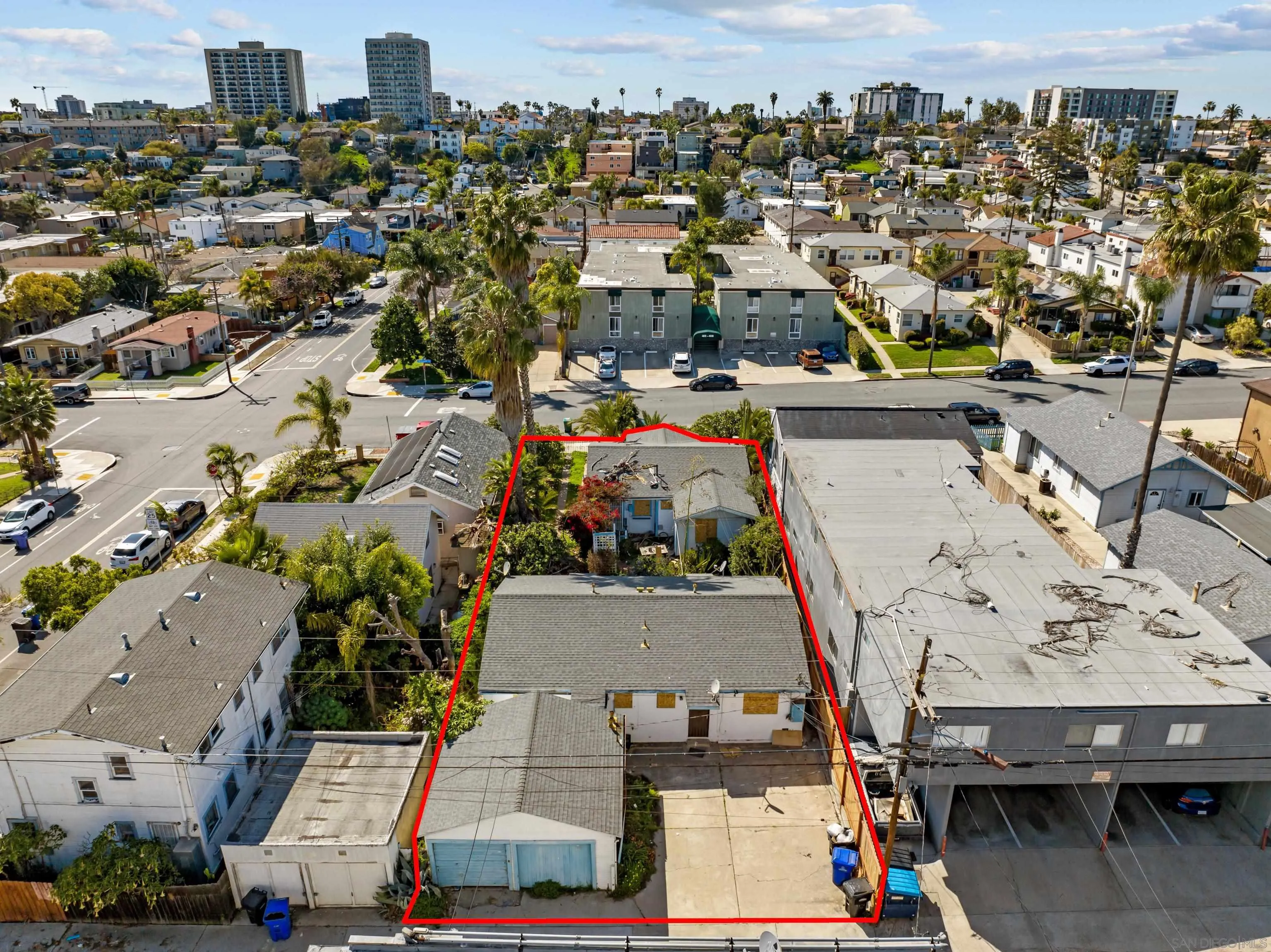 https://cdn.realtyfeed.com/cdn/127/250022221/e4f5065ac6d834a44c8d2079bd12ca5b.webp