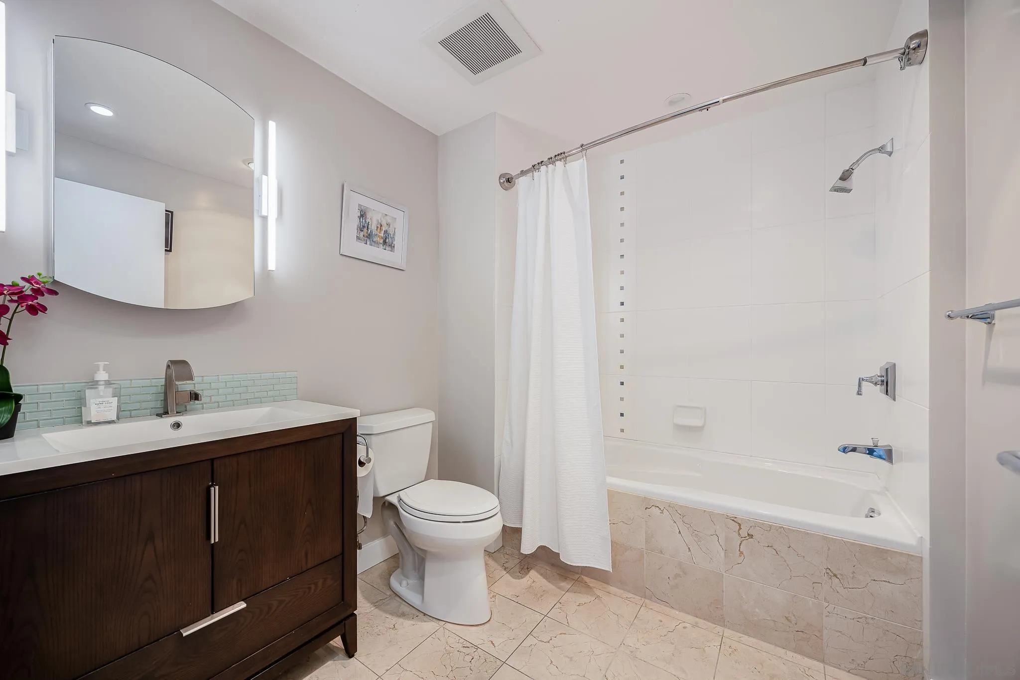 Photo #10: 250022276 Listing: Photo #10