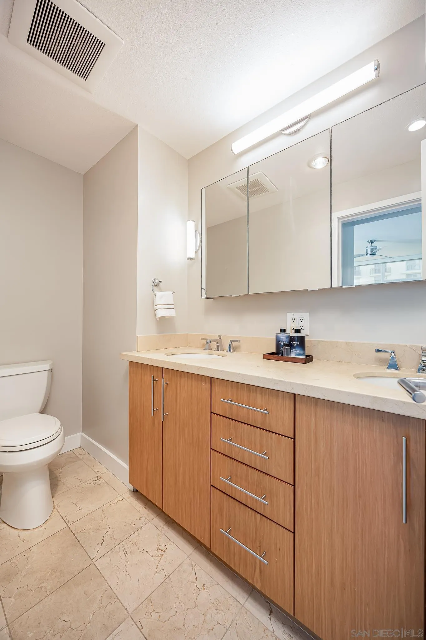 Photo #25: 250022276 Listing: Photo #25