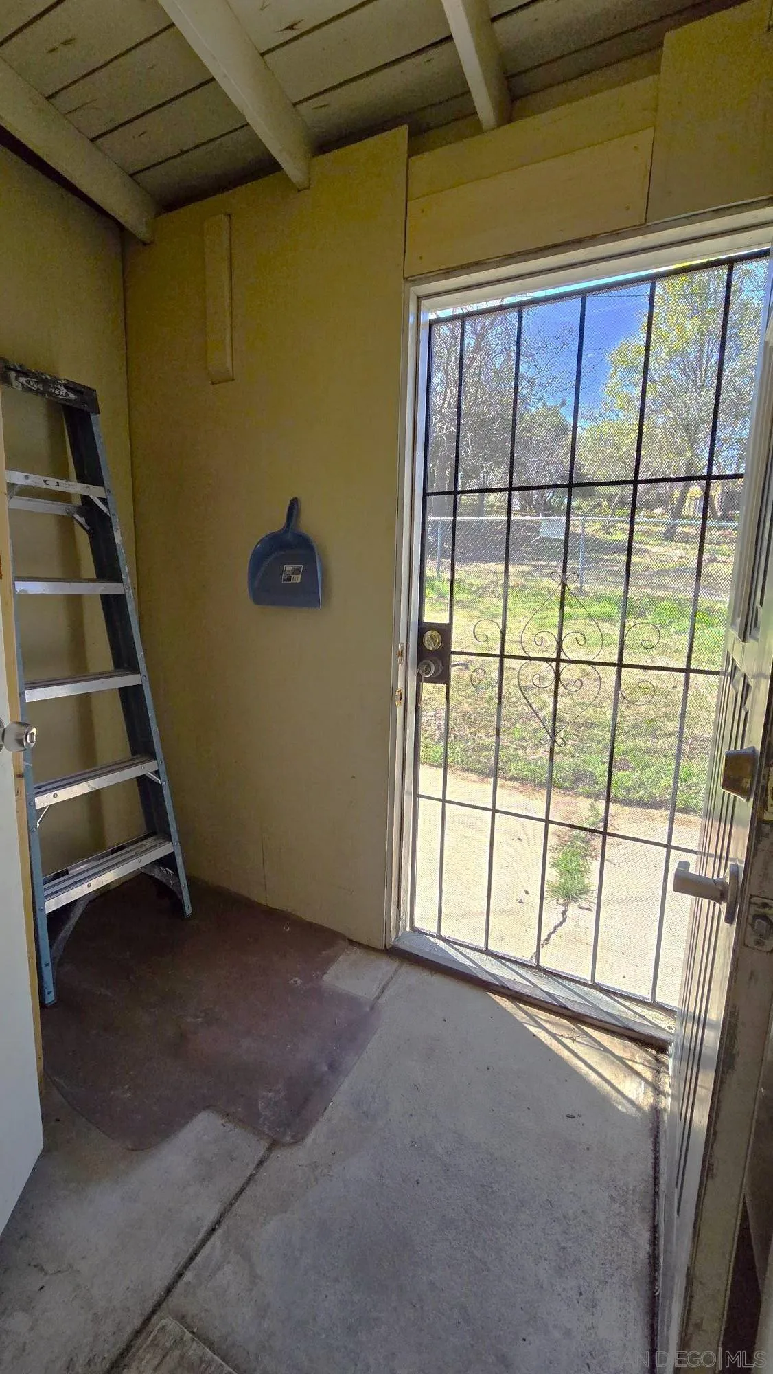 https://cdn.realtyfeed.com/cdn/127/250022285/221134f6626c33dce7678be17dfe81cb.webp