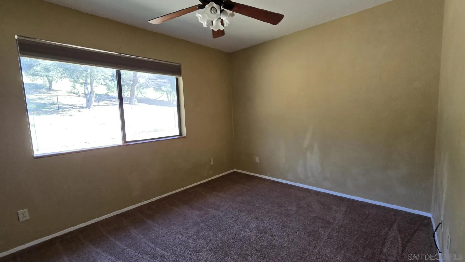 https://cdn.realtyfeed.com/cdn/127/250022285/a6f8c487388954f09944d043c254546f.webp
