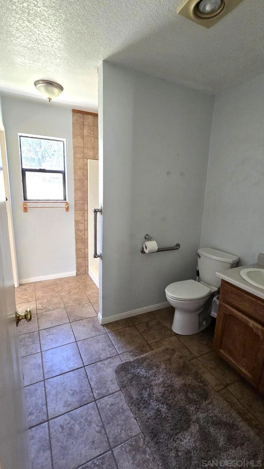 https://cdn.realtyfeed.com/cdn/127/250022285/c3b600ad9f17e7e8e17ce65f004ee9d4.webp
