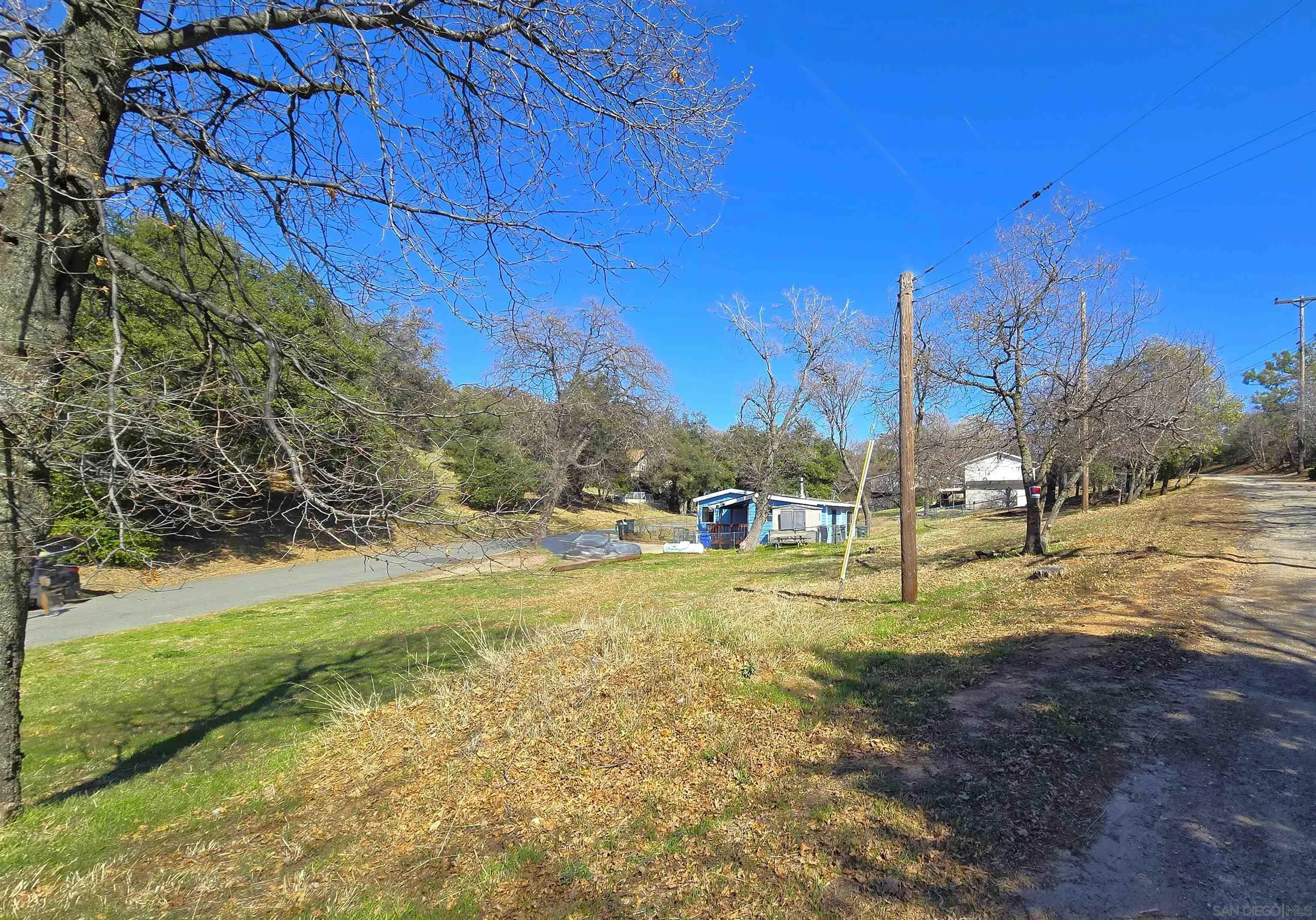 https://cdn.realtyfeed.com/cdn/127/250022285/cfc2e4d0cc886b6939e18ab819ee1500.webp