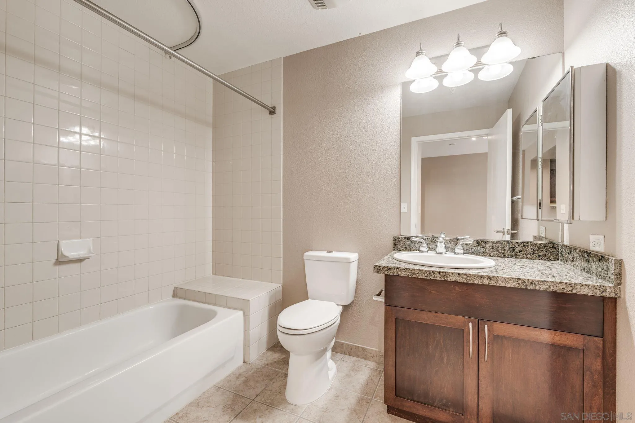 https://cdn.realtyfeed.com/cdn/127/250022424/54c13a27e046ee7718232be19adf9827.webp