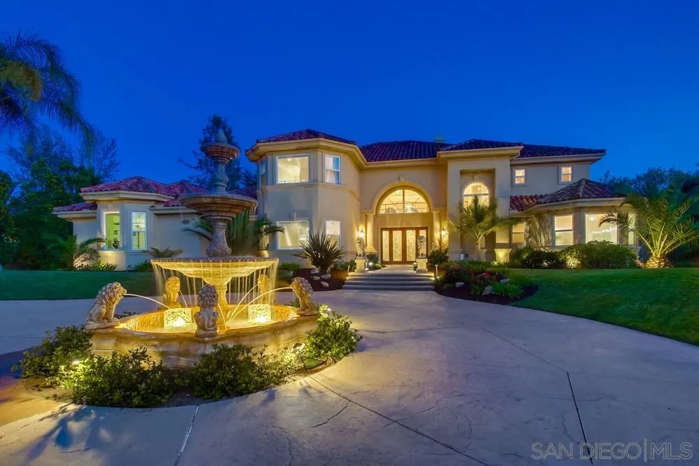 https://cdn.realtyfeed.com/cdn/127/250022449/a2647438c829942c06ce3570416960d6.webp