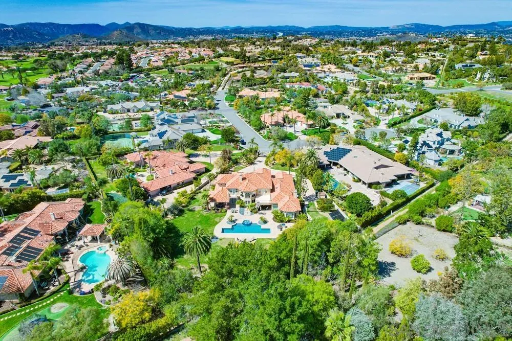 https://cdn.realtyfeed.com/cdn/127/250022449/c214783bf77a0f11aa369327903437b4.webp