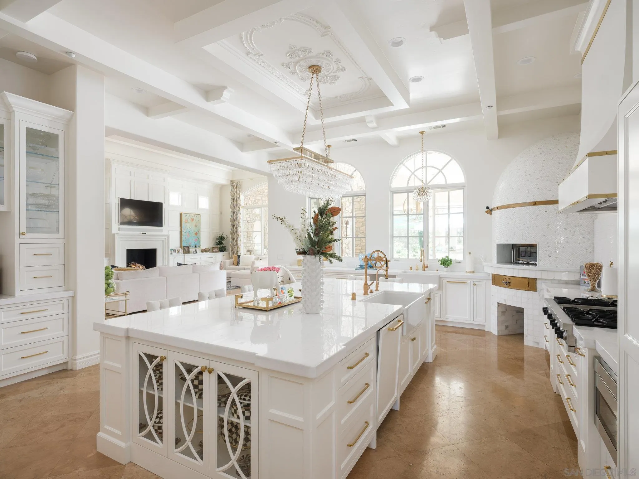 https://cdn.realtyfeed.com/cdn/127/250022498/27d77c10b1b0f3d160f4005c186cc534.webp