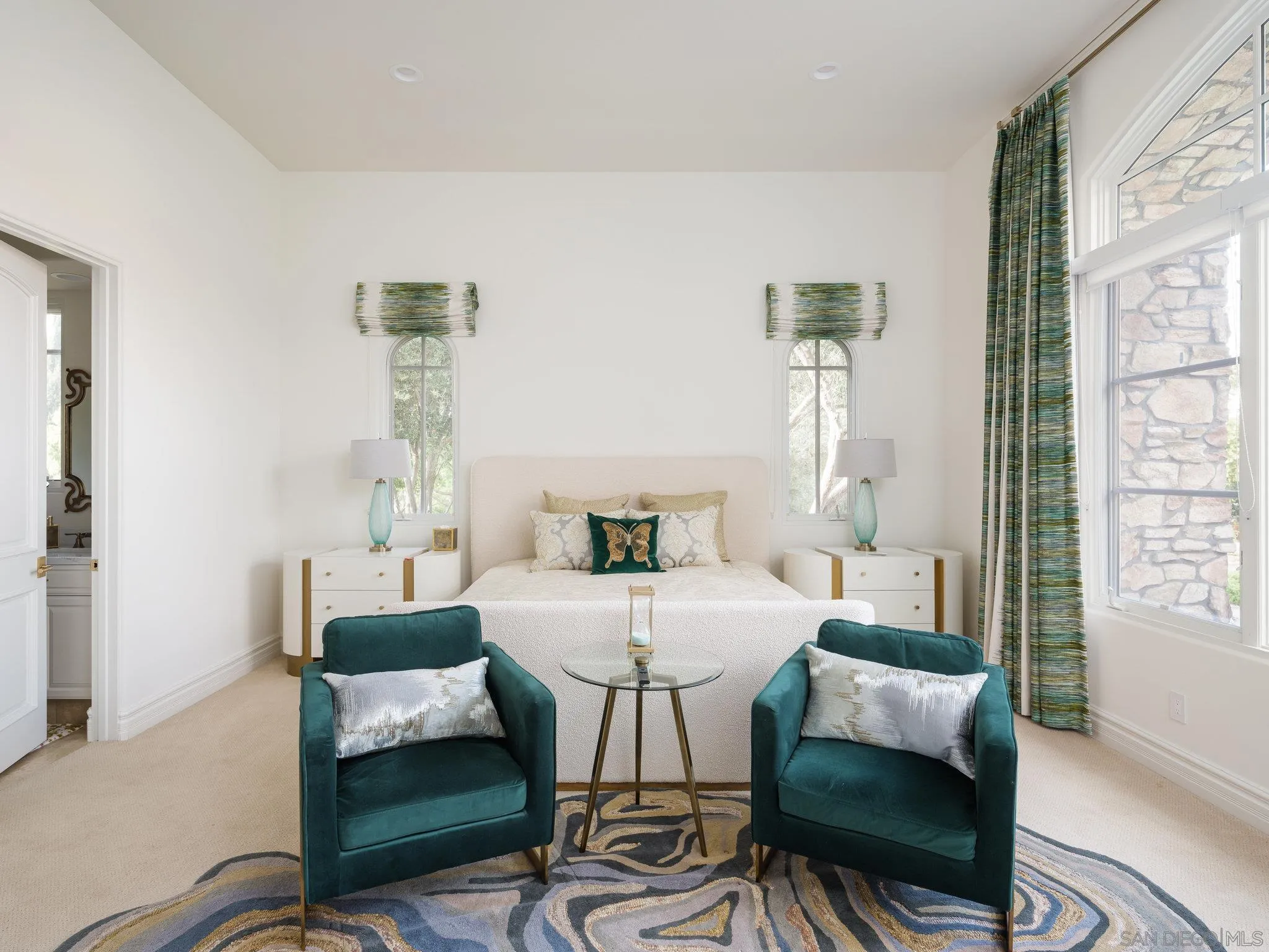 https://cdn.realtyfeed.com/cdn/127/250022498/7a1a609b529e3391ba97a447b5b169c6.webp