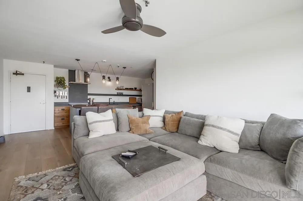 Photo #6: 250022528 Listing 