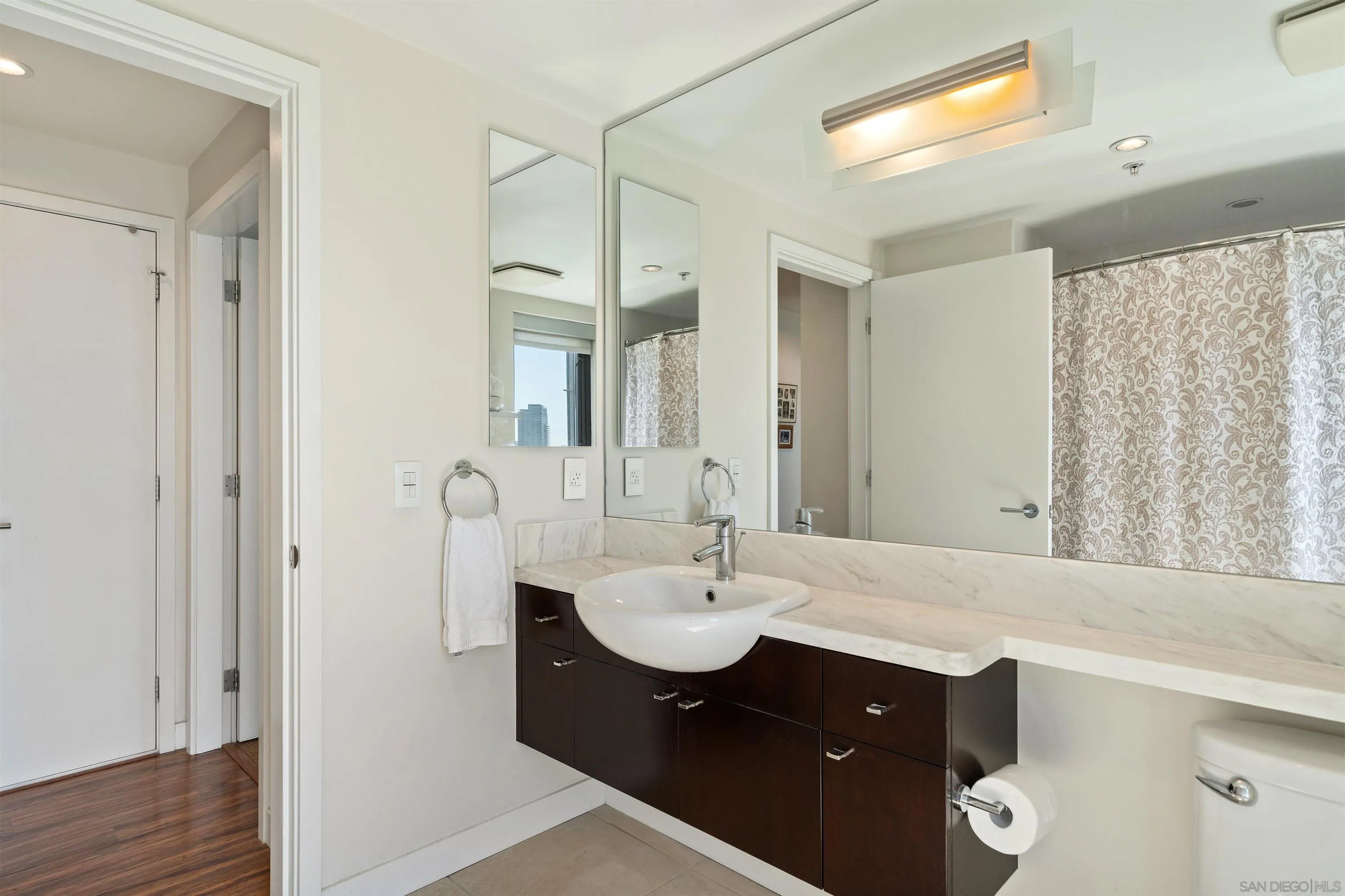 Photo #18: 250022569 Listing: Photo #18