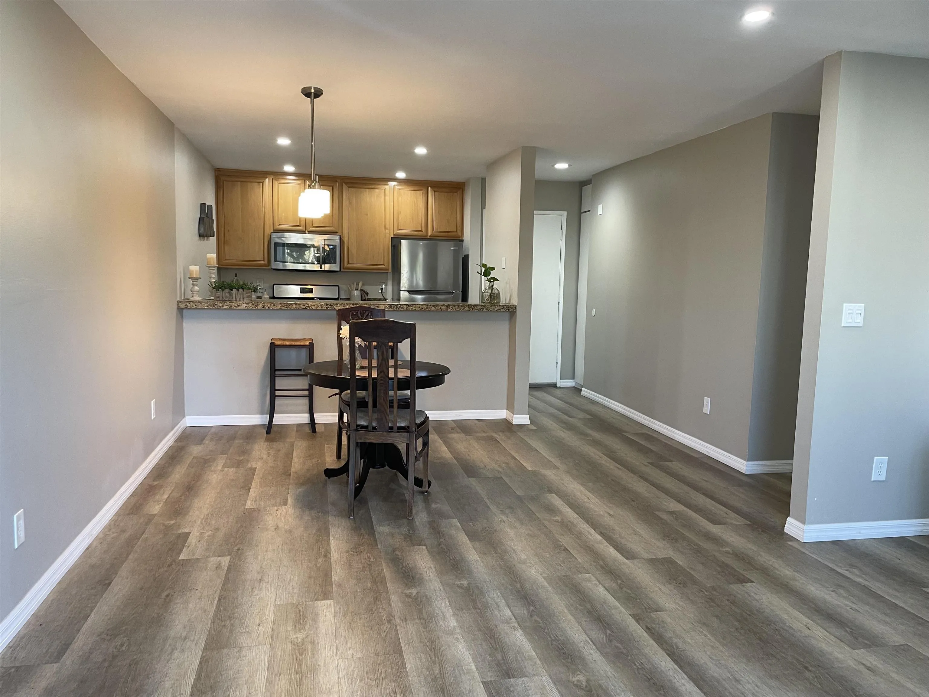 Photo #5: 250022575 Listing 