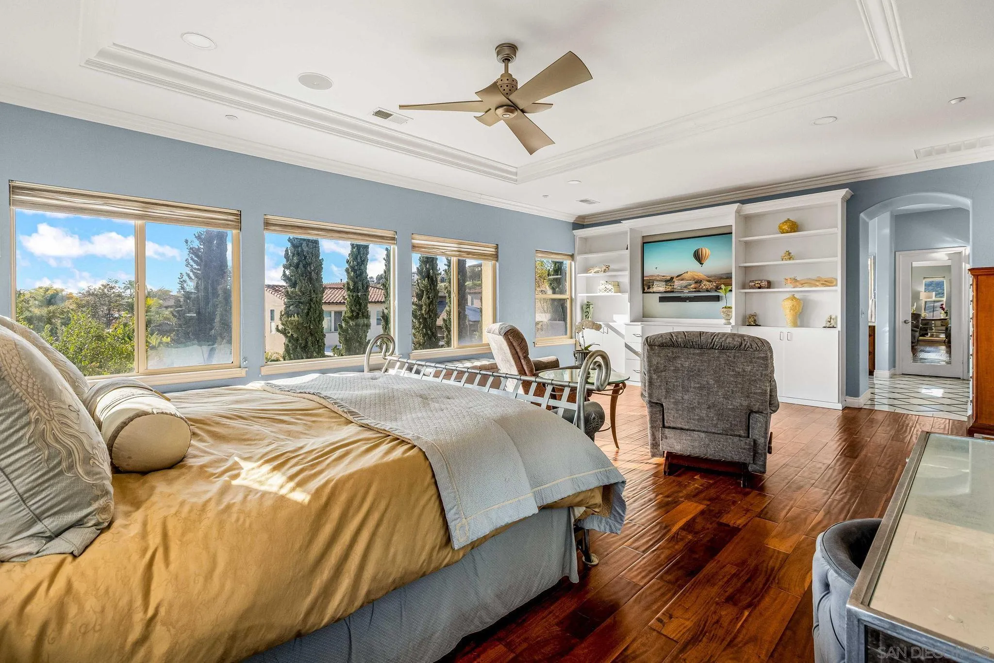 https://cdn.realtyfeed.com/cdn/127/250022611/19ce4e8201bf55de4019e914a226ef7a.webp
