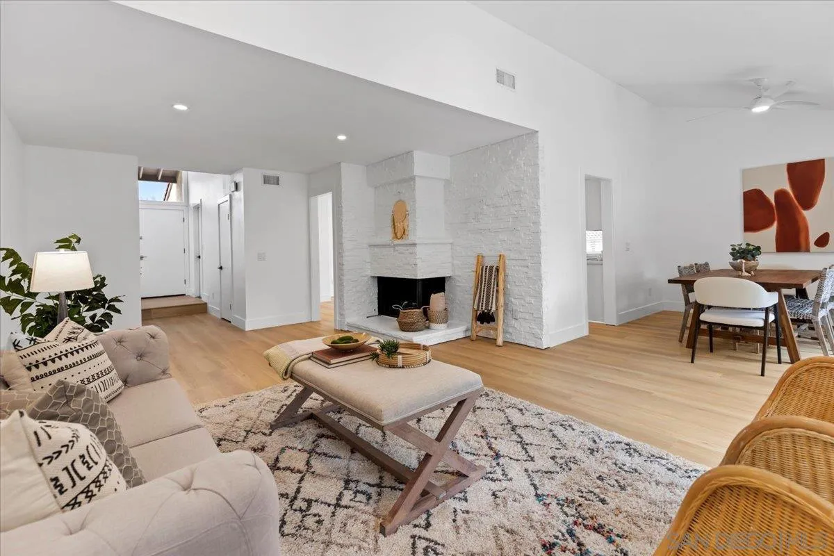 Photo #5: 250022622 Listing 