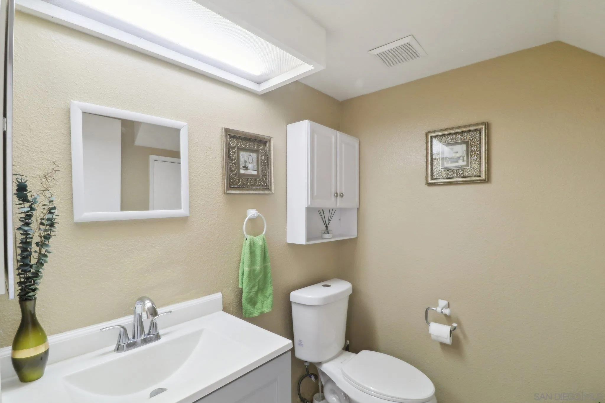 Photo #14: 250022625 Listing: Photo #14