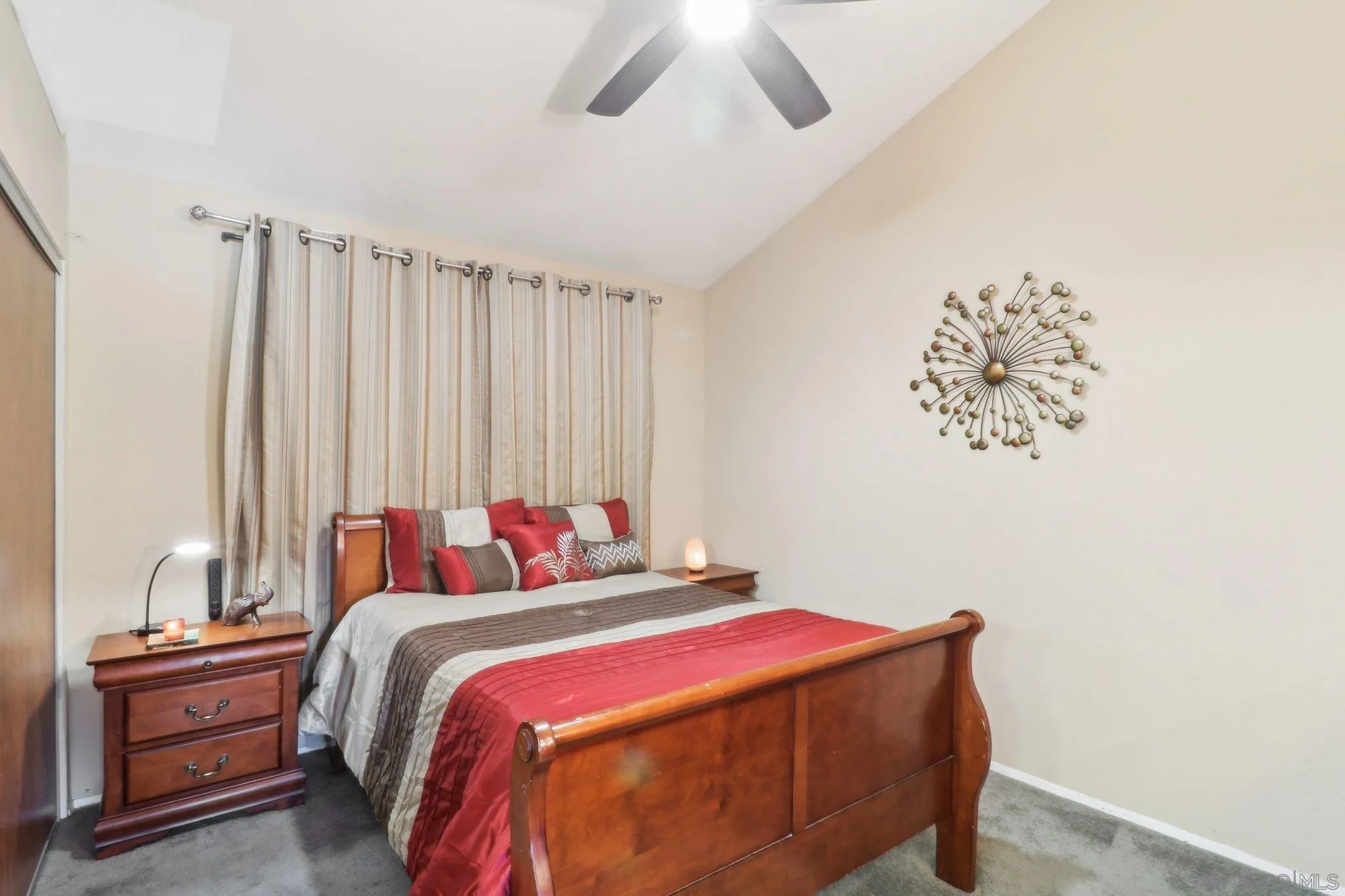 https://cdn.realtyfeed.com/cdn/127/250022625/e606865381b25bce4b063f6507499434.webp
