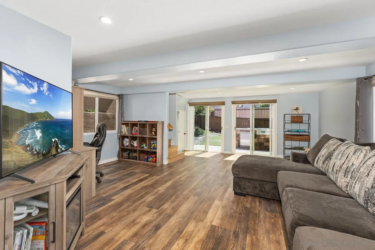 https://cdn.realtyfeed.com/cdn/127/250022641/2f85009212c4b40dfea53ef44bb0e1b5.webp