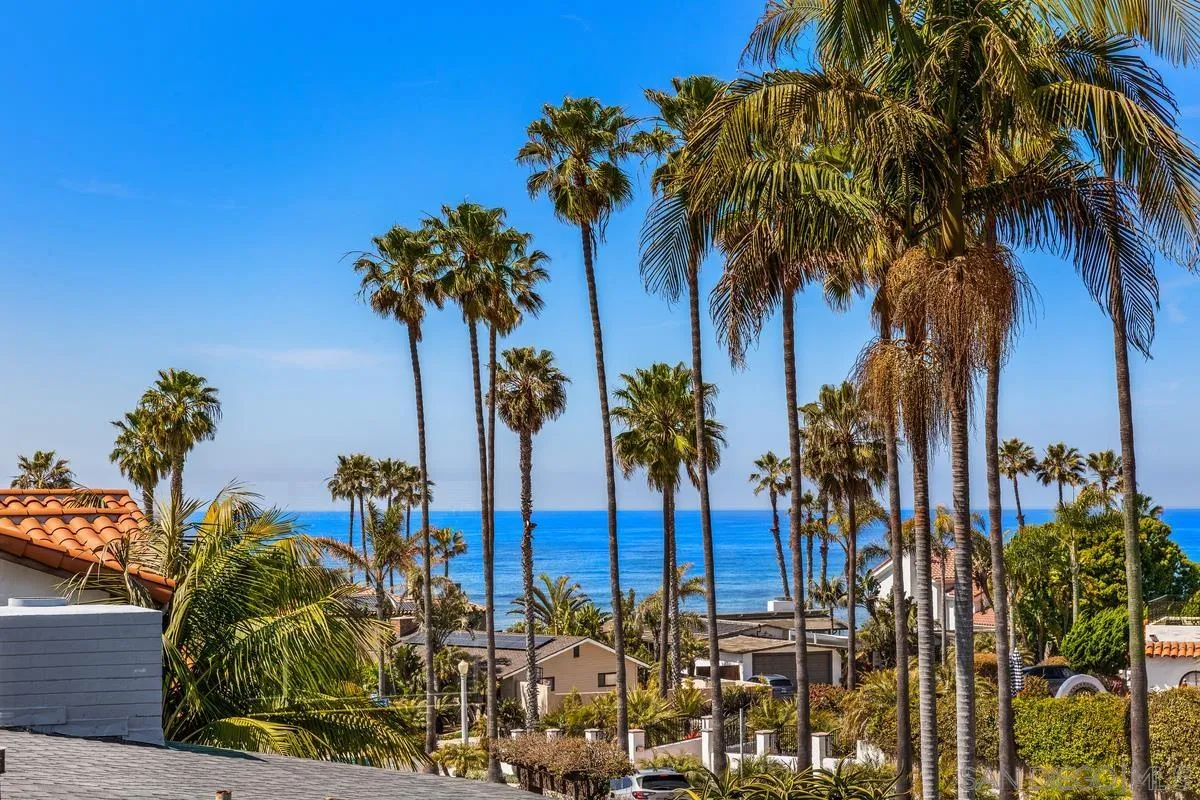 https://cdn.realtyfeed.com/cdn/127/250022641/3d5253472c8321f87a61a77379f0f603.webp