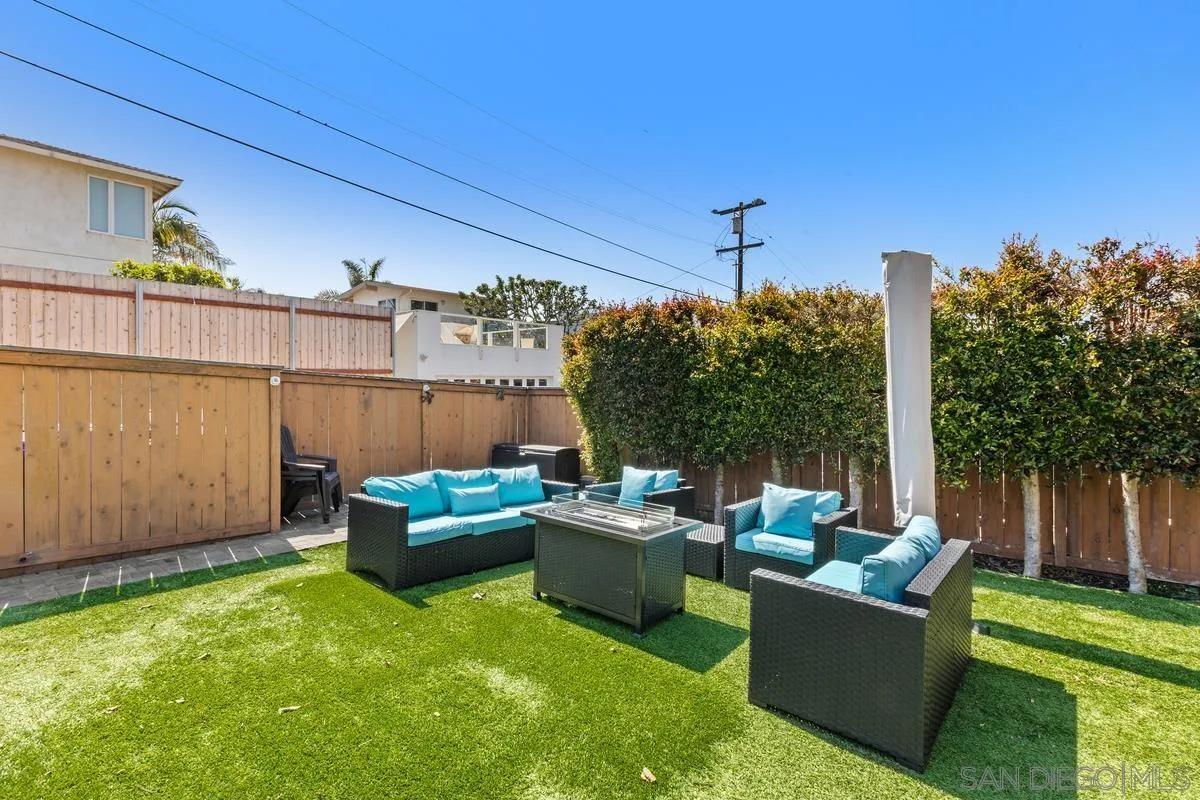 https://cdn.realtyfeed.com/cdn/127/250022641/86a52f2eac3475b52f88fa266b556788.webp