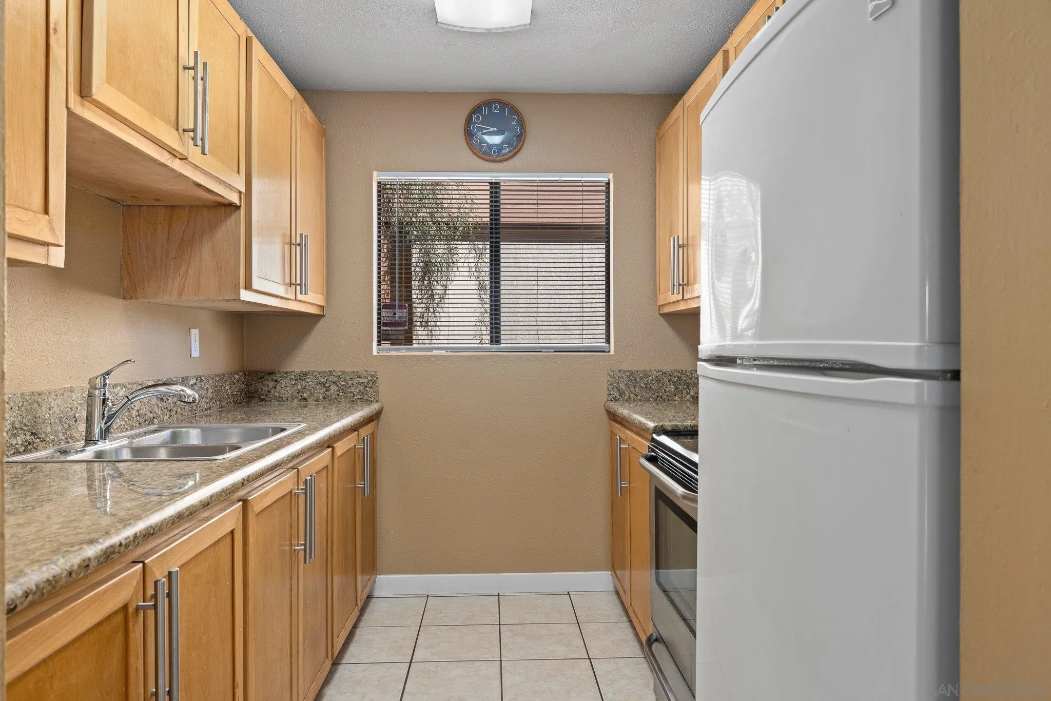 Photo #7: 250022708 Listing: Photo #7