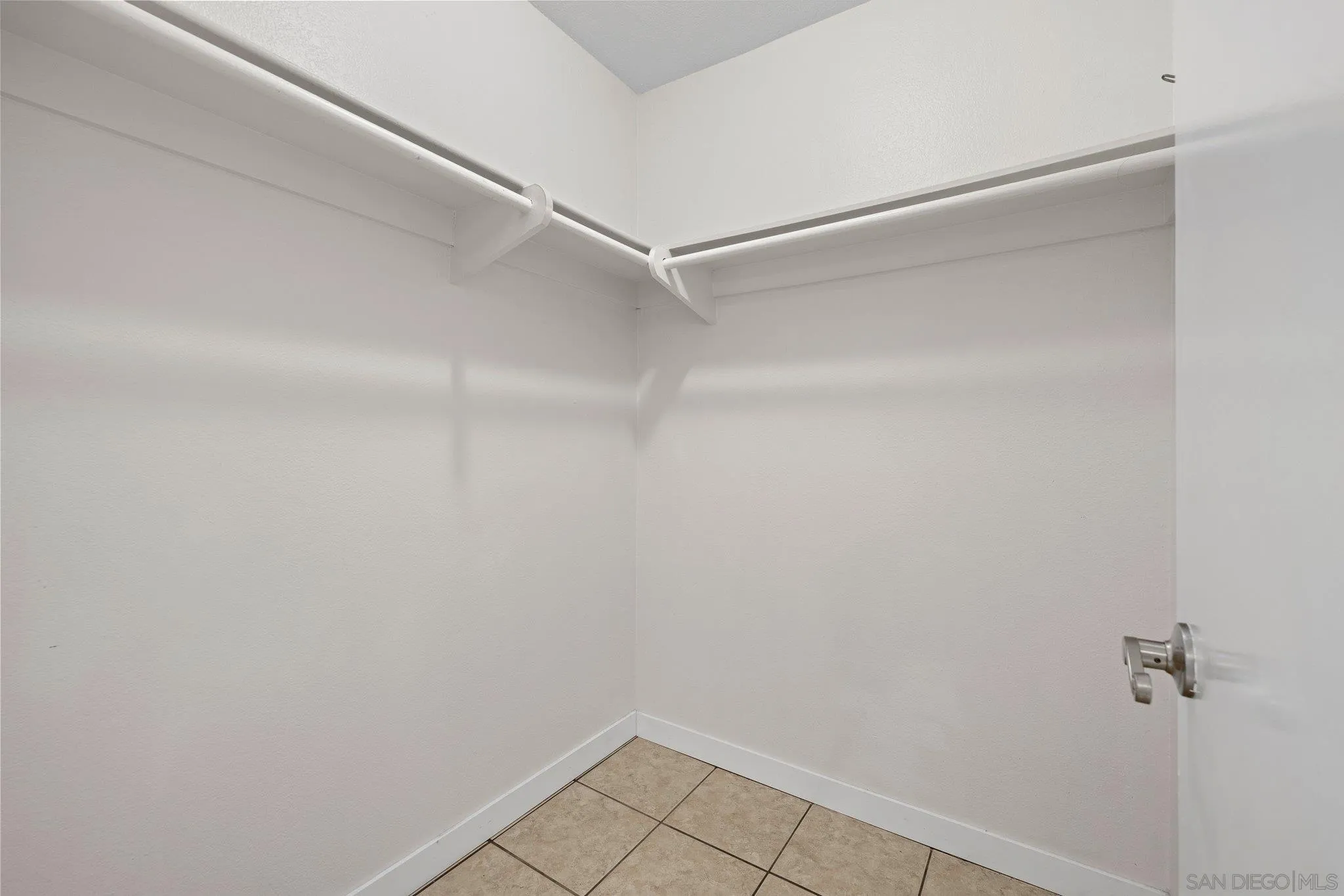 Photo #12: 250022708 Listing: Photo #12