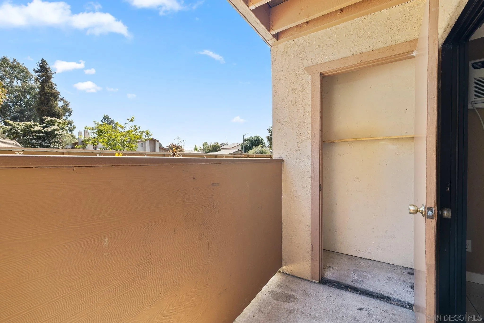 Photo #5: 250022708 Listing 
