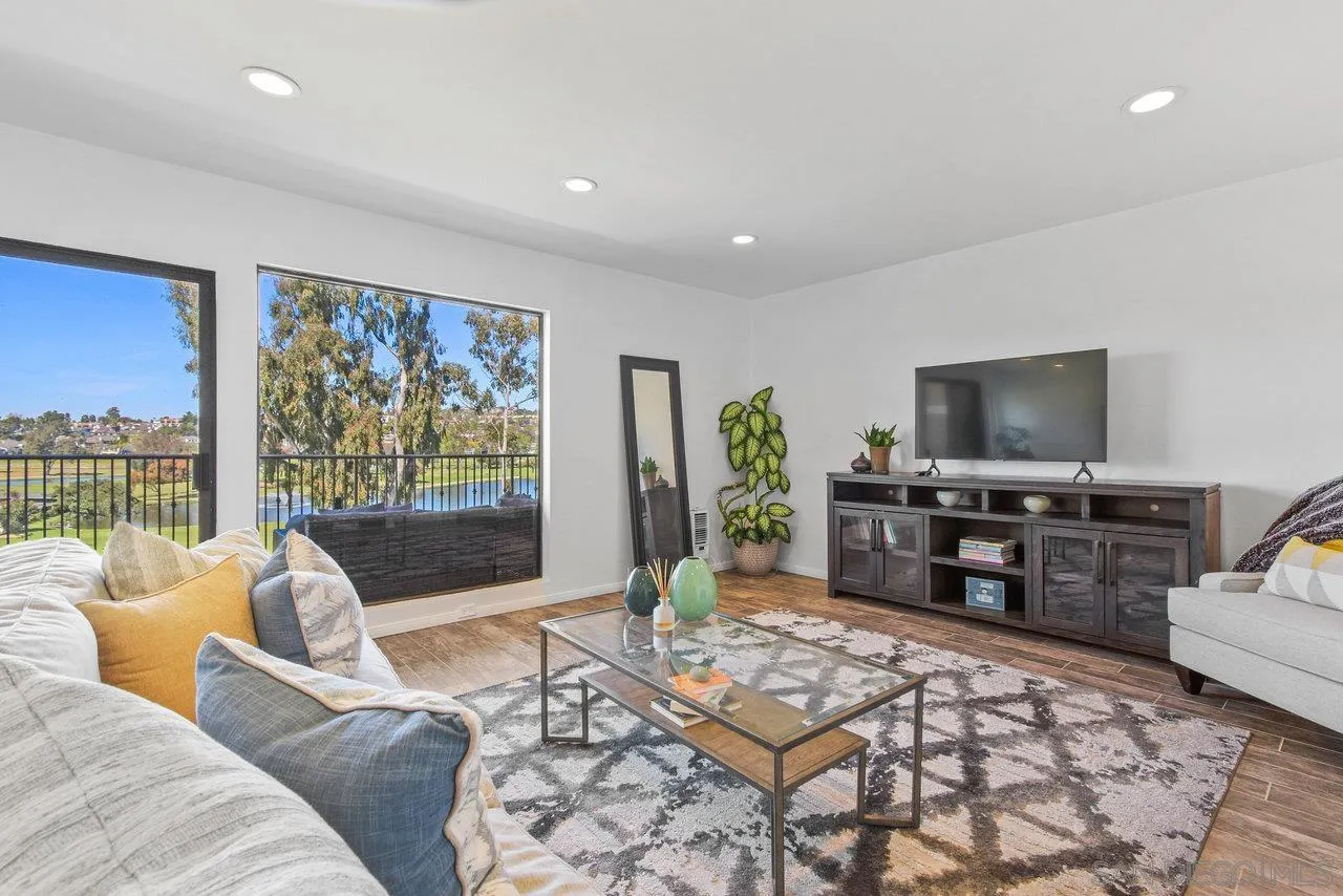 Photo #4: 250022715 Listing 