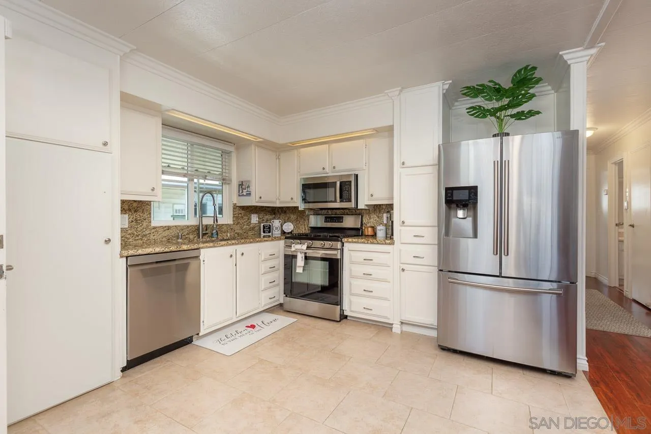 2280 Valley Parkway UNIT 75, Escondido, CA, 92027