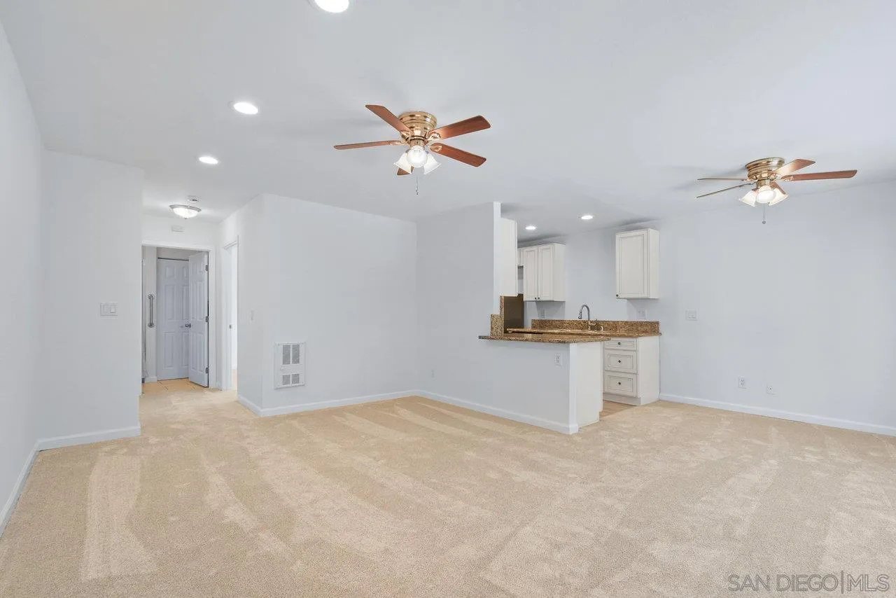 Photo #6: 250022729 Listing 