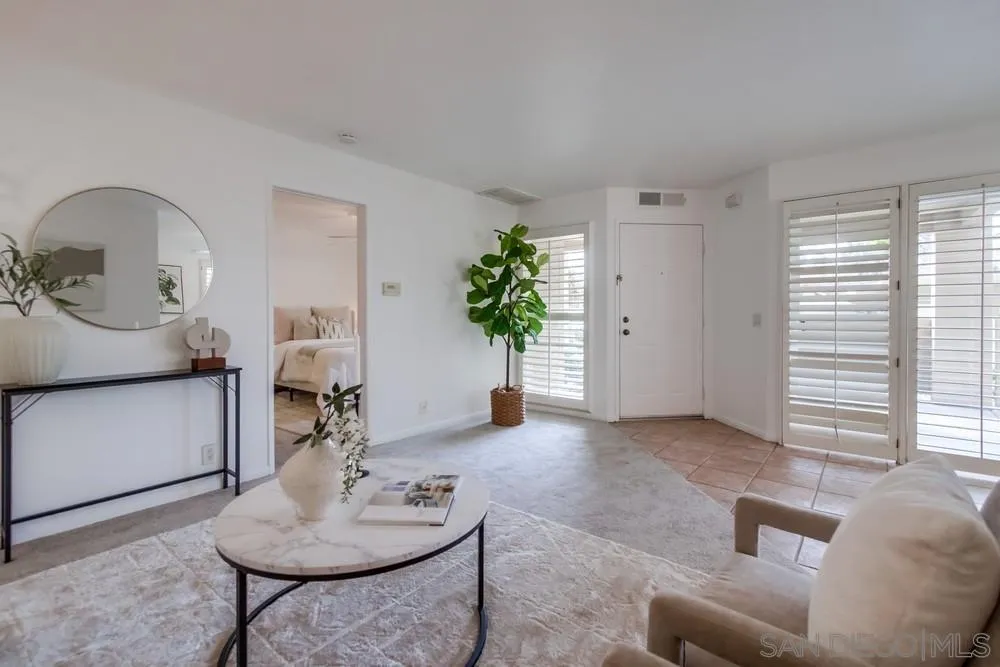 Photo #4: 250022777 Listing 