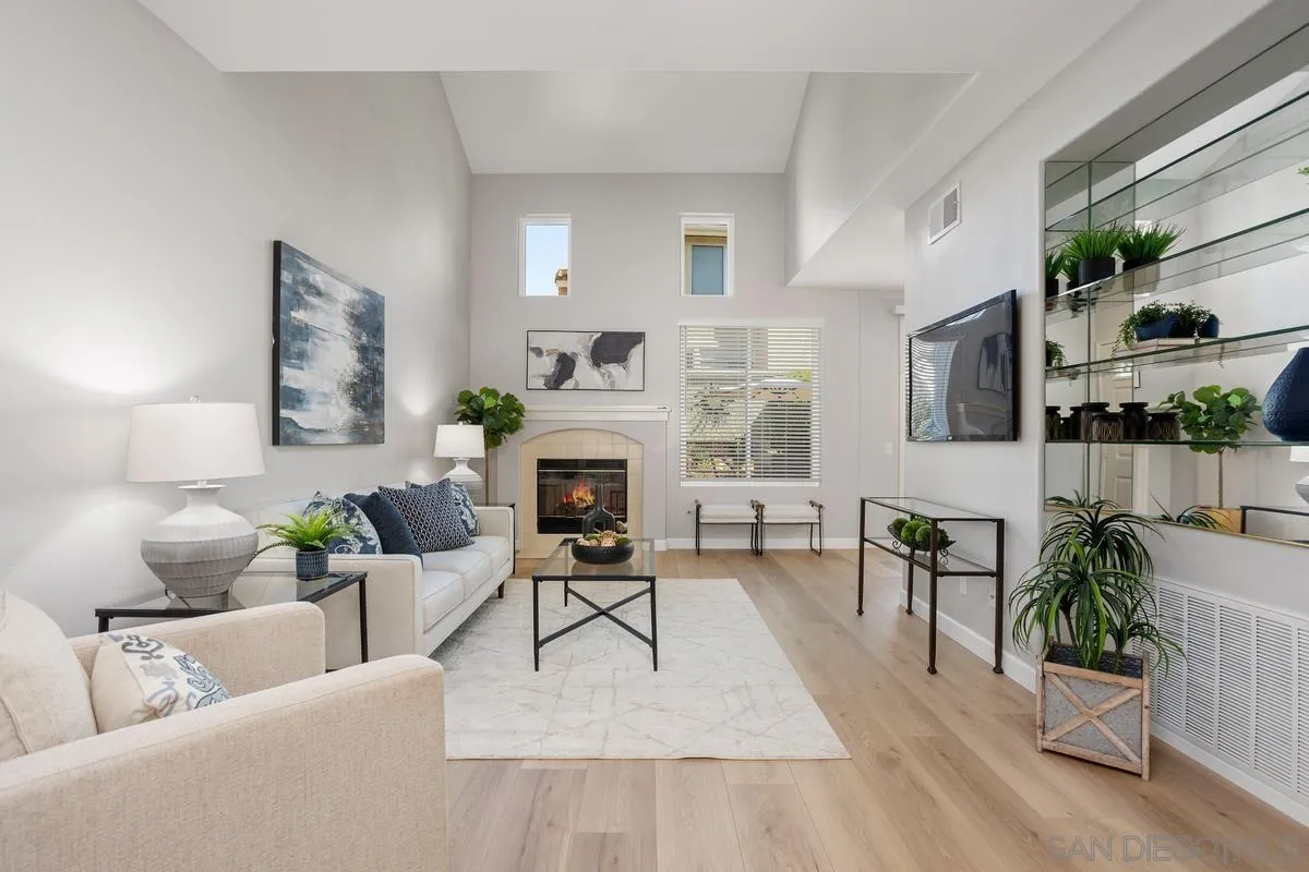 Photo #3: 250022804 Listing 
