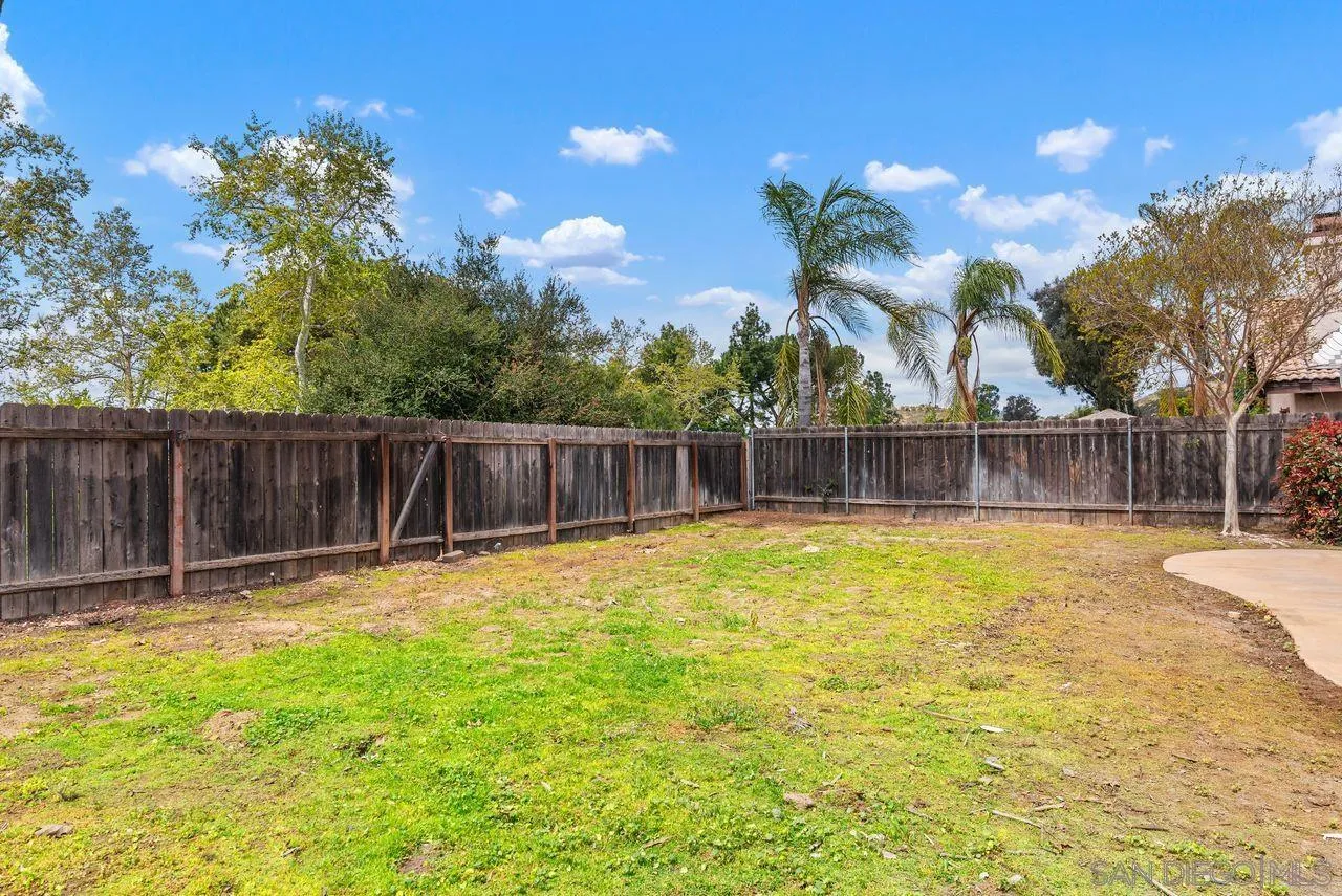 https://cdn.realtyfeed.com/cdn/127/250022807/008d8c4bf8da83954792da67bd8f09f9.webp