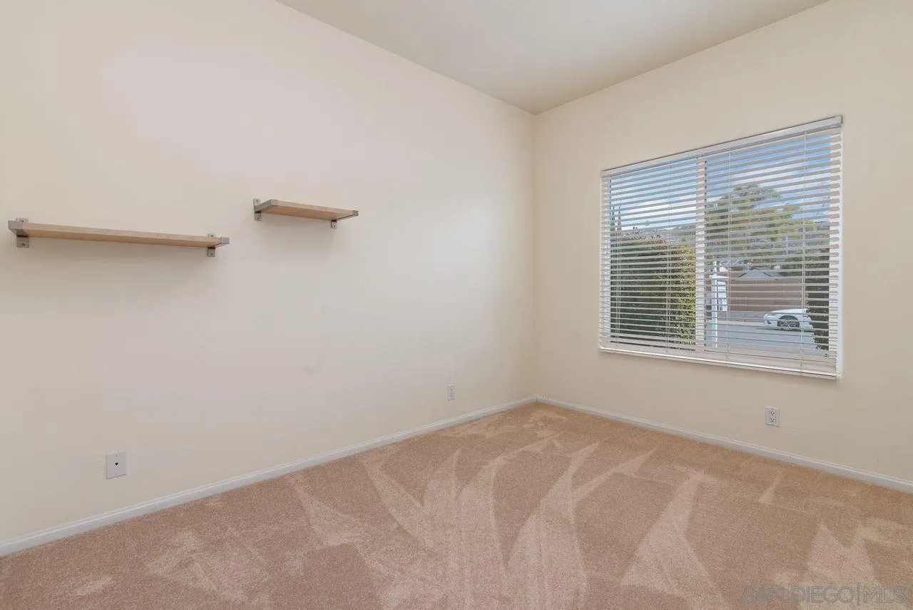 https://cdn.realtyfeed.com/cdn/127/250022807/81e35ffdf97426e10255ae20a11b9cbf.webp