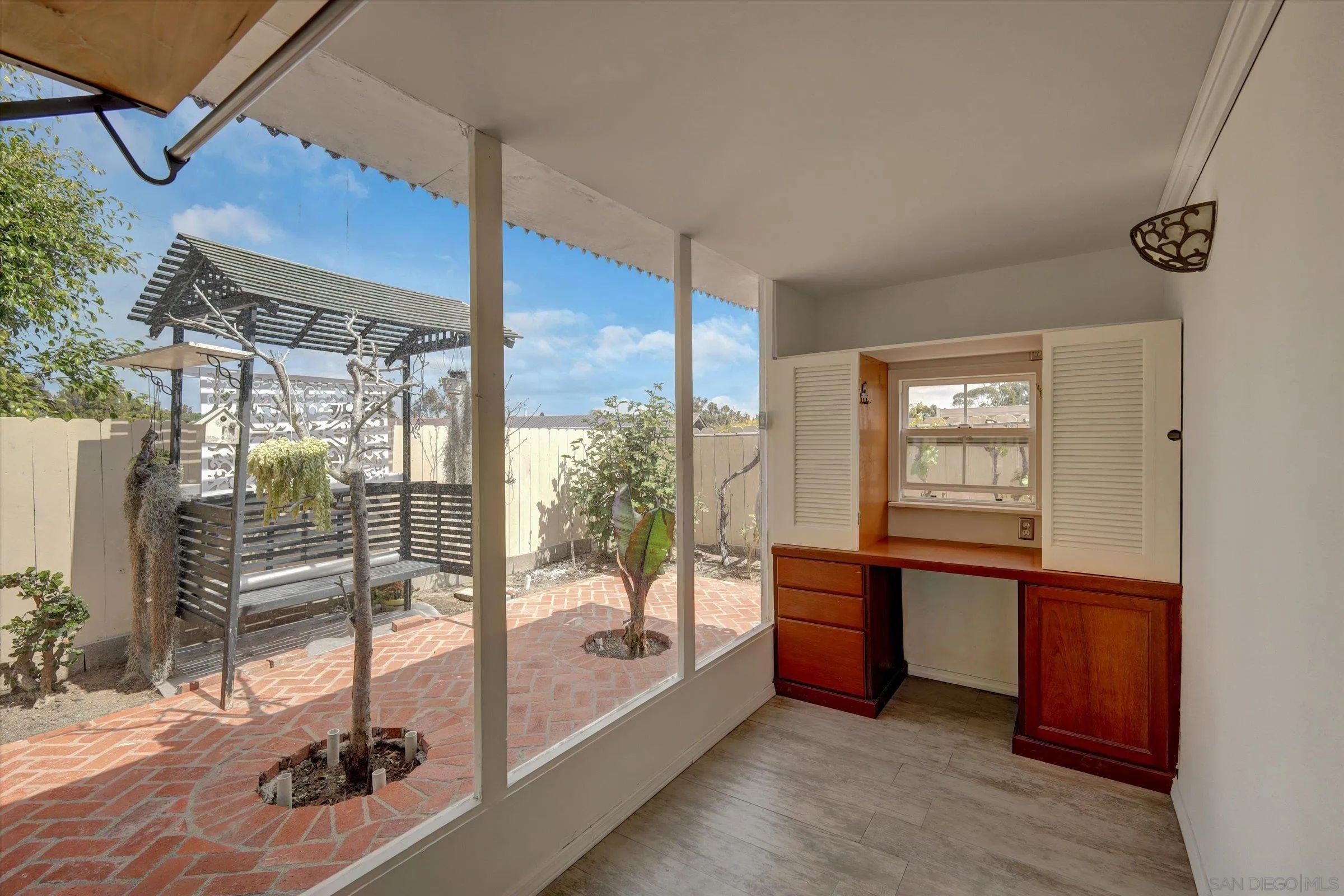 Photo #26: 250022857 Listing: Photo #26