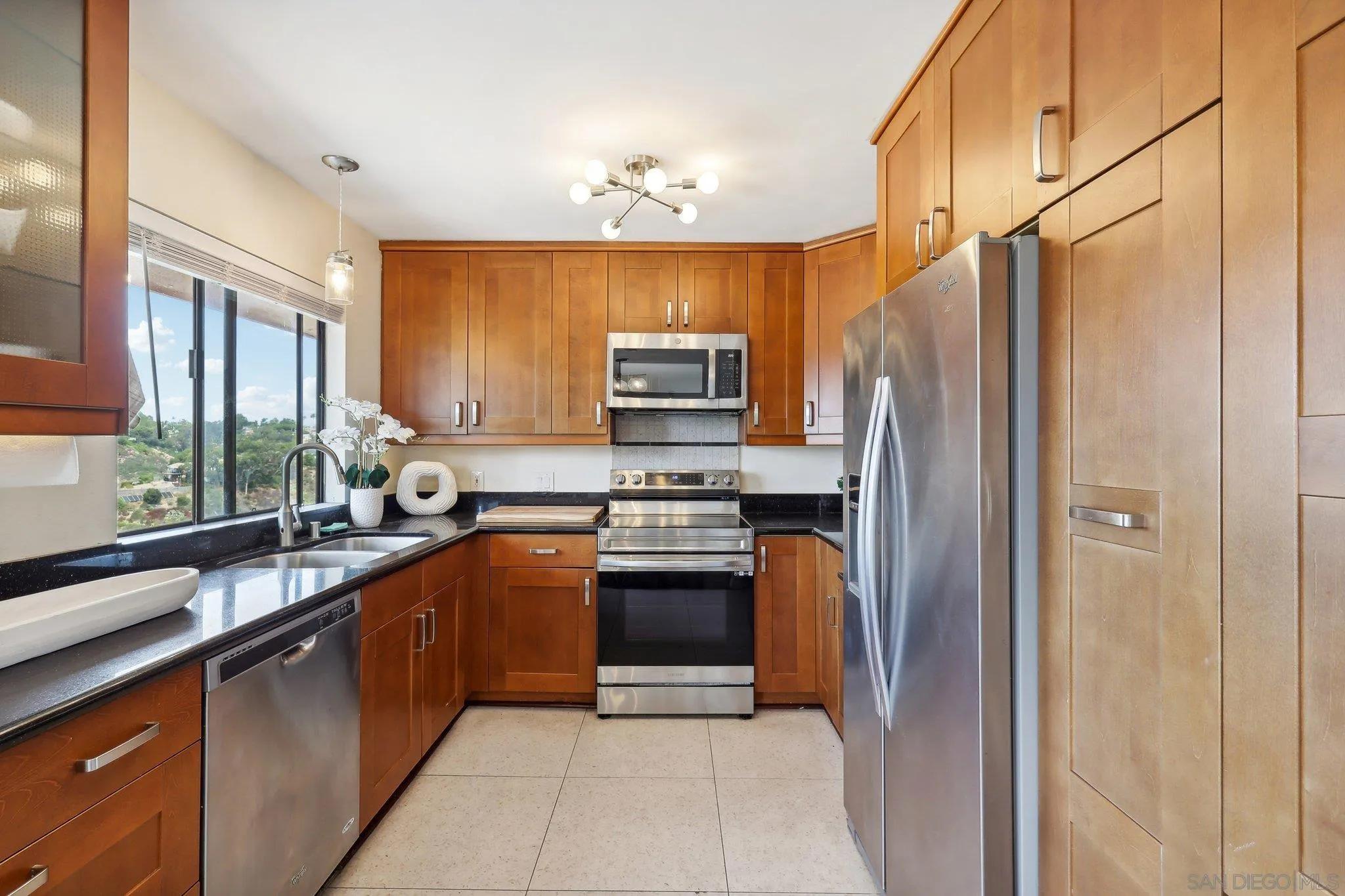 Photo #17: 250022869 Listing: Photo #17