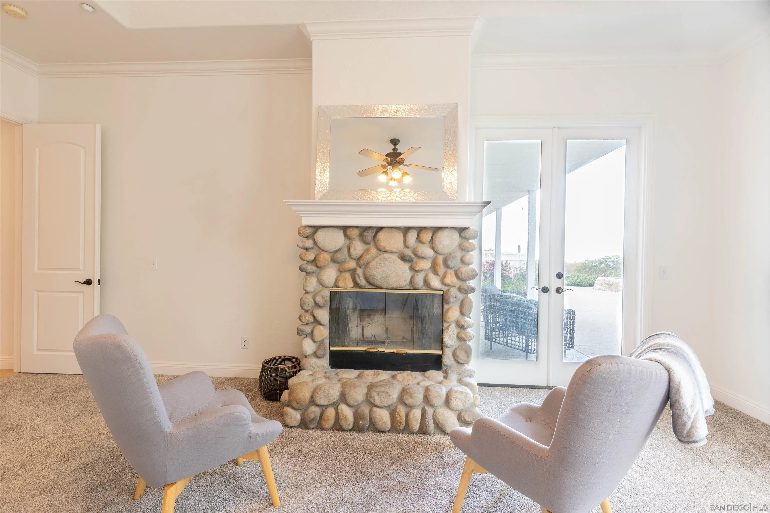 https://cdn.realtyfeed.com/cdn/127/250022901/1d511714fdf18ebd54881ac0922cbacc.webp