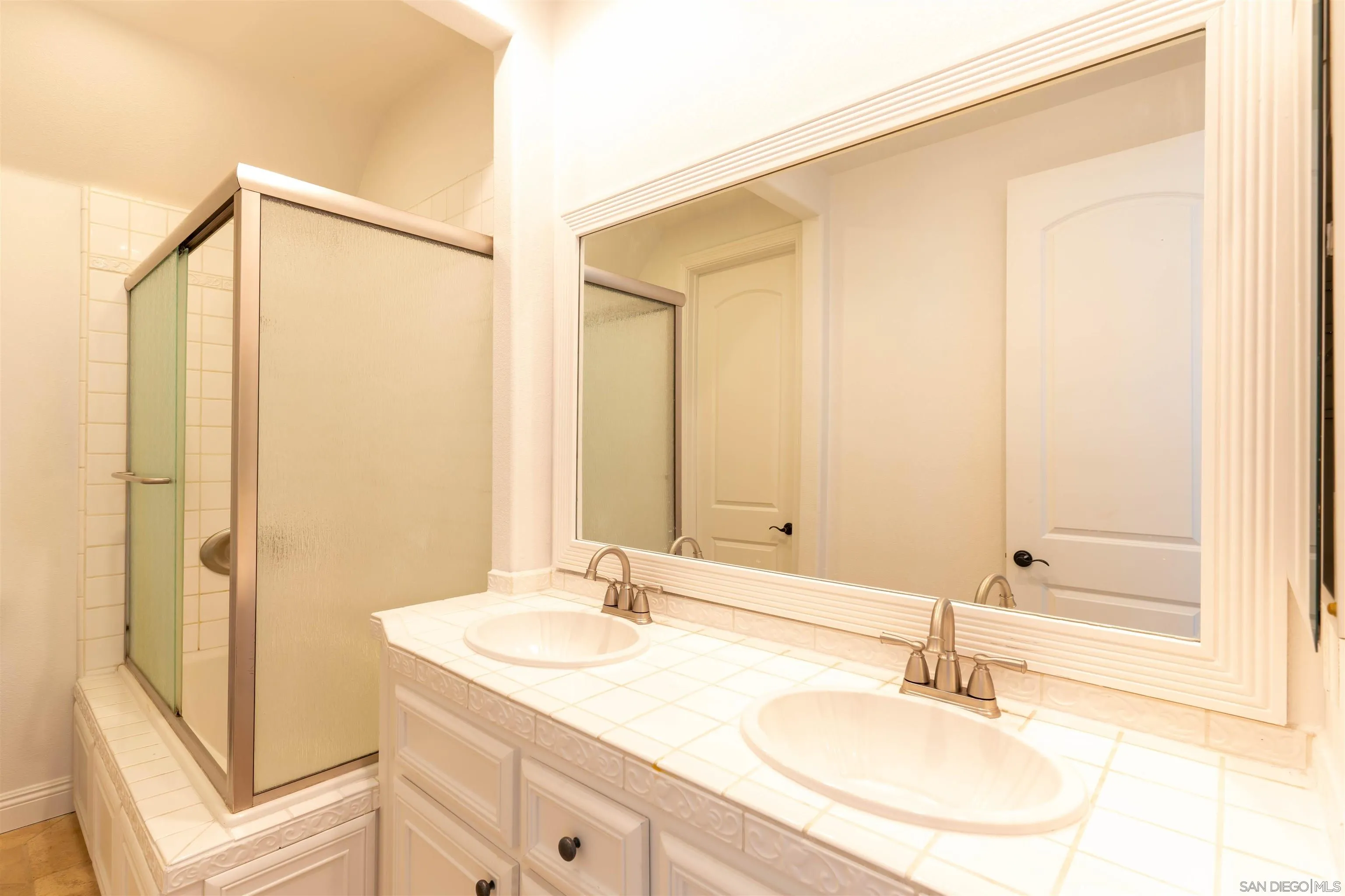 https://cdn.realtyfeed.com/cdn/127/250022901/4a49a527b5c9924b482d006e6d494b6f.webp